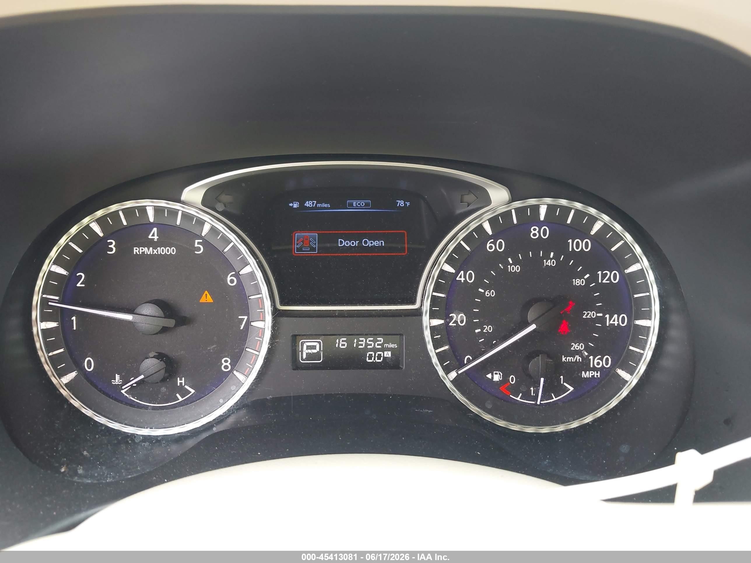 2013 Infiniti Jx35   White vin: 5N1AL0MMXDC348686
