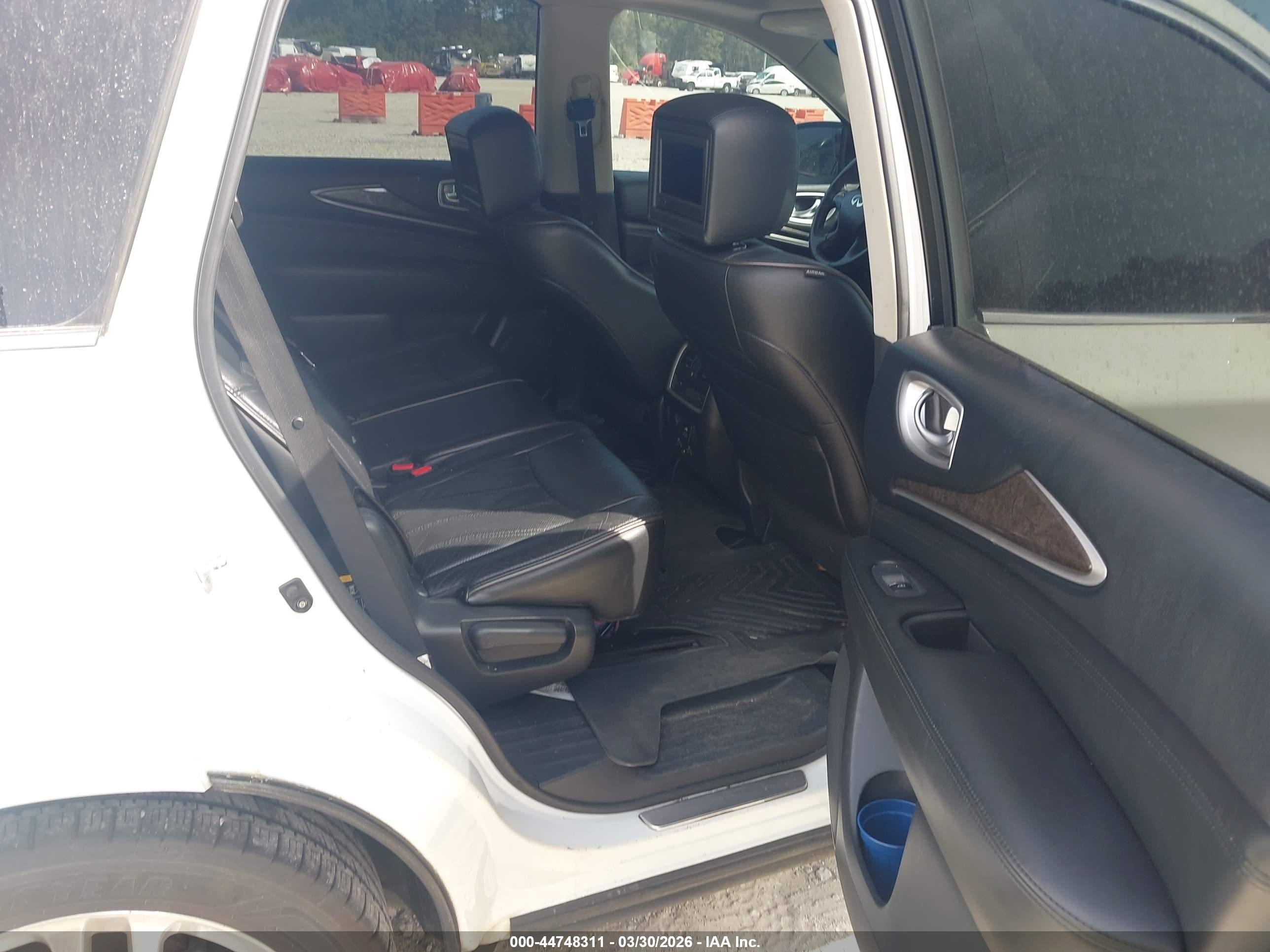 2014 Infiniti Qx60   White vin: 5N1AL0MMXEC508728