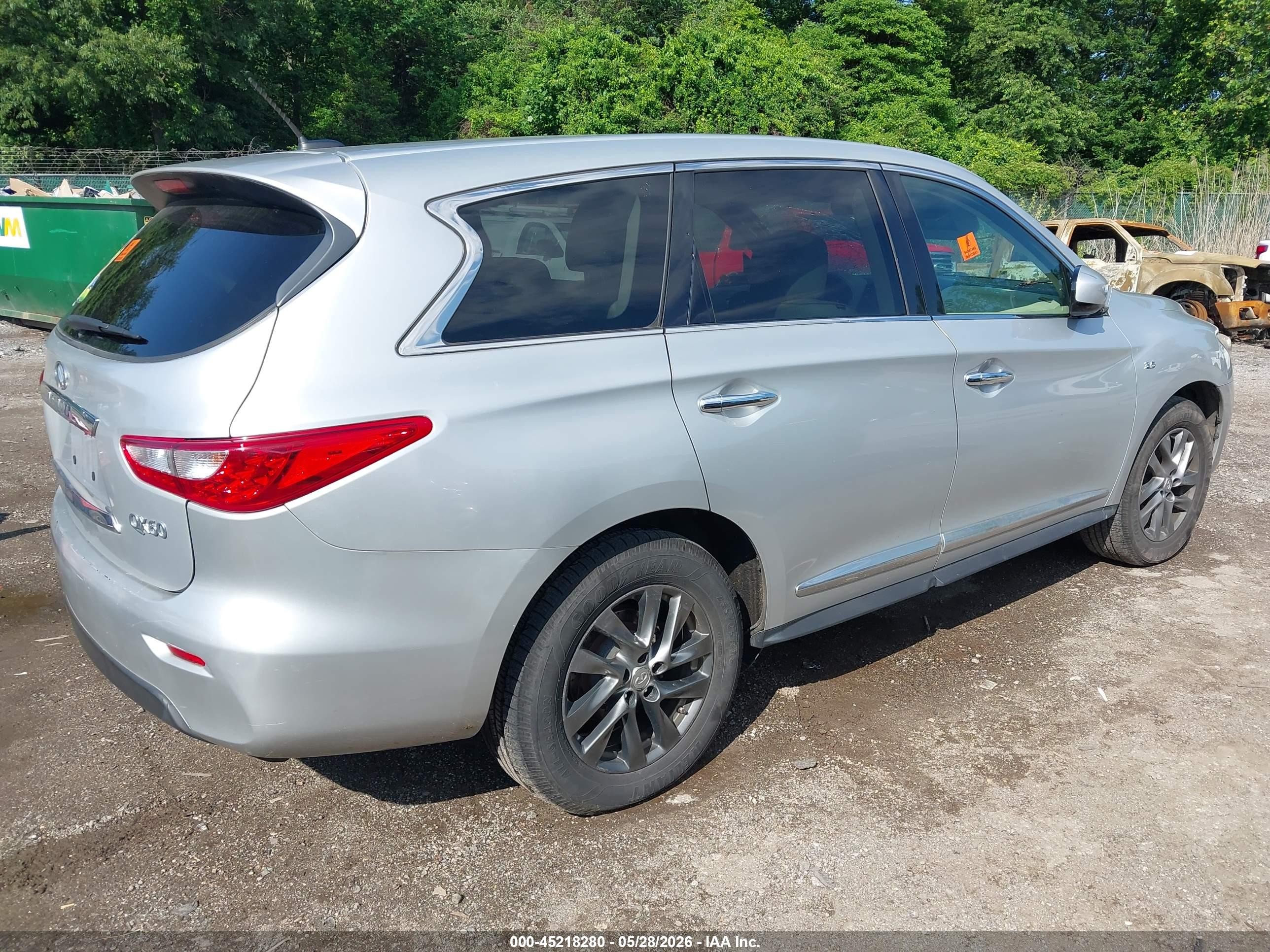 2015 Infiniti Qx60   Silver vin: 5N1AL0MMXFC517625