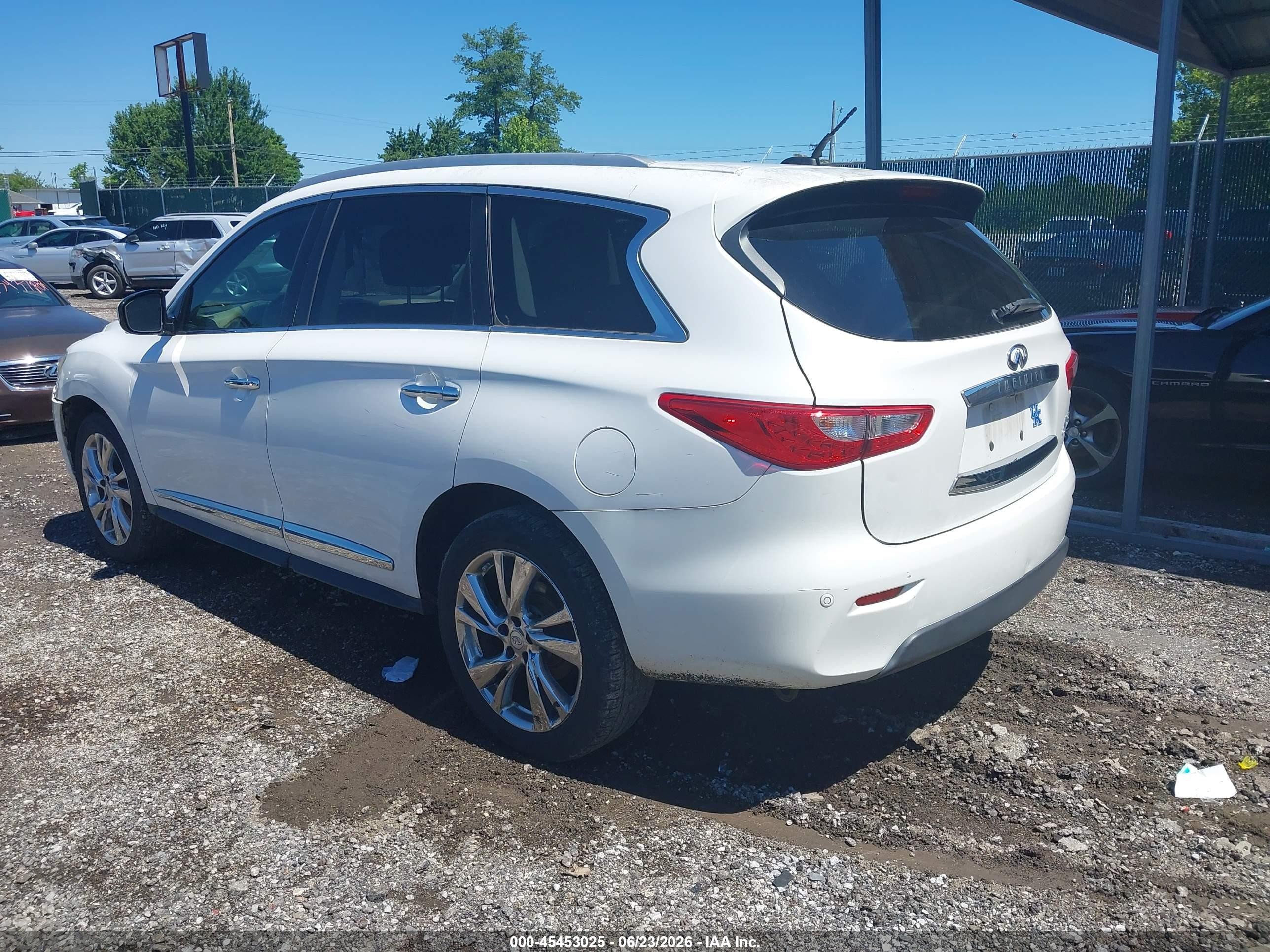 2013 Infiniti Jx35   White vin: 5N1AL0MN0DC337950