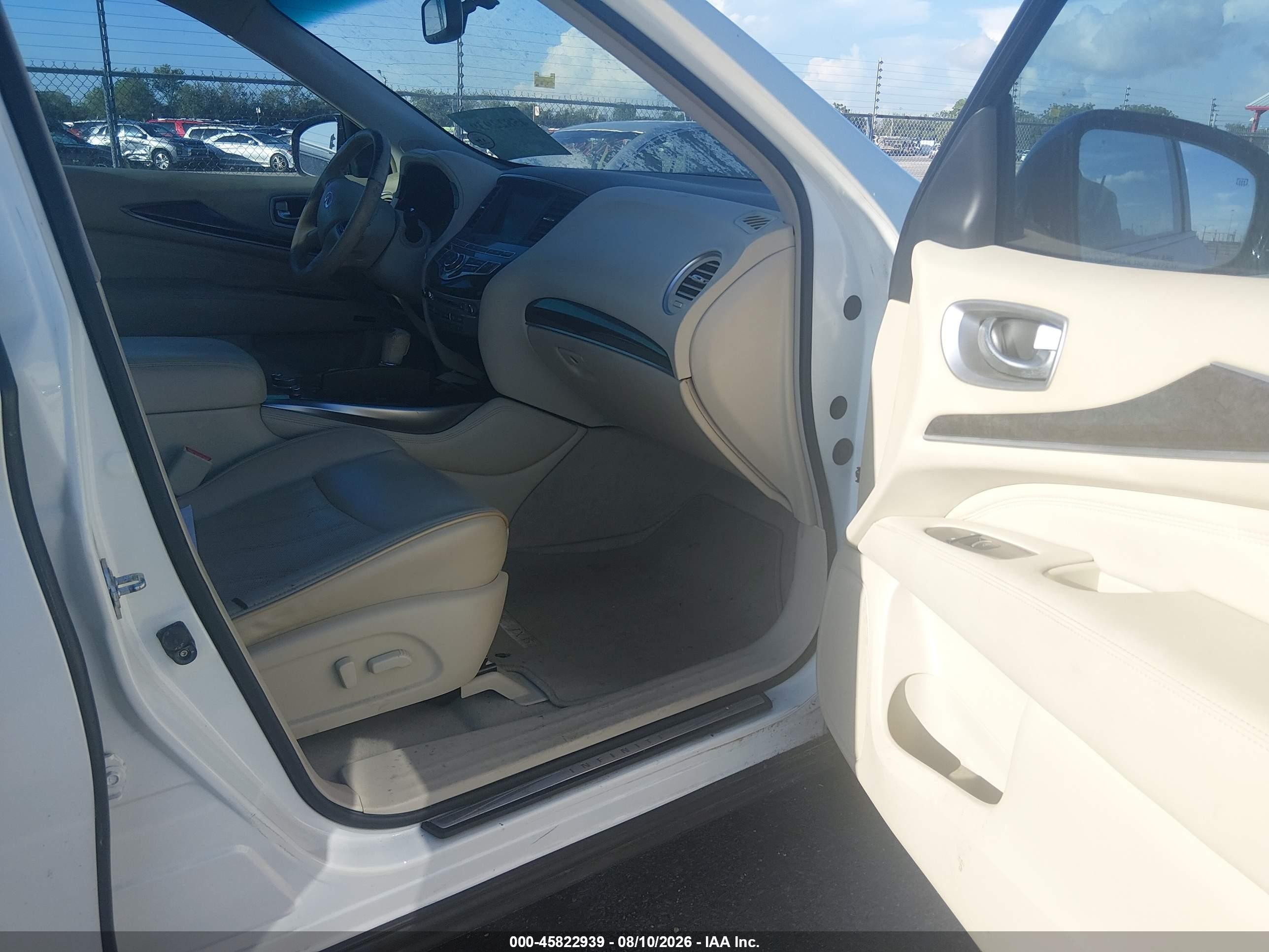 2013 Infiniti Jx35   White vin: 5N1AL0MN1DC301362
