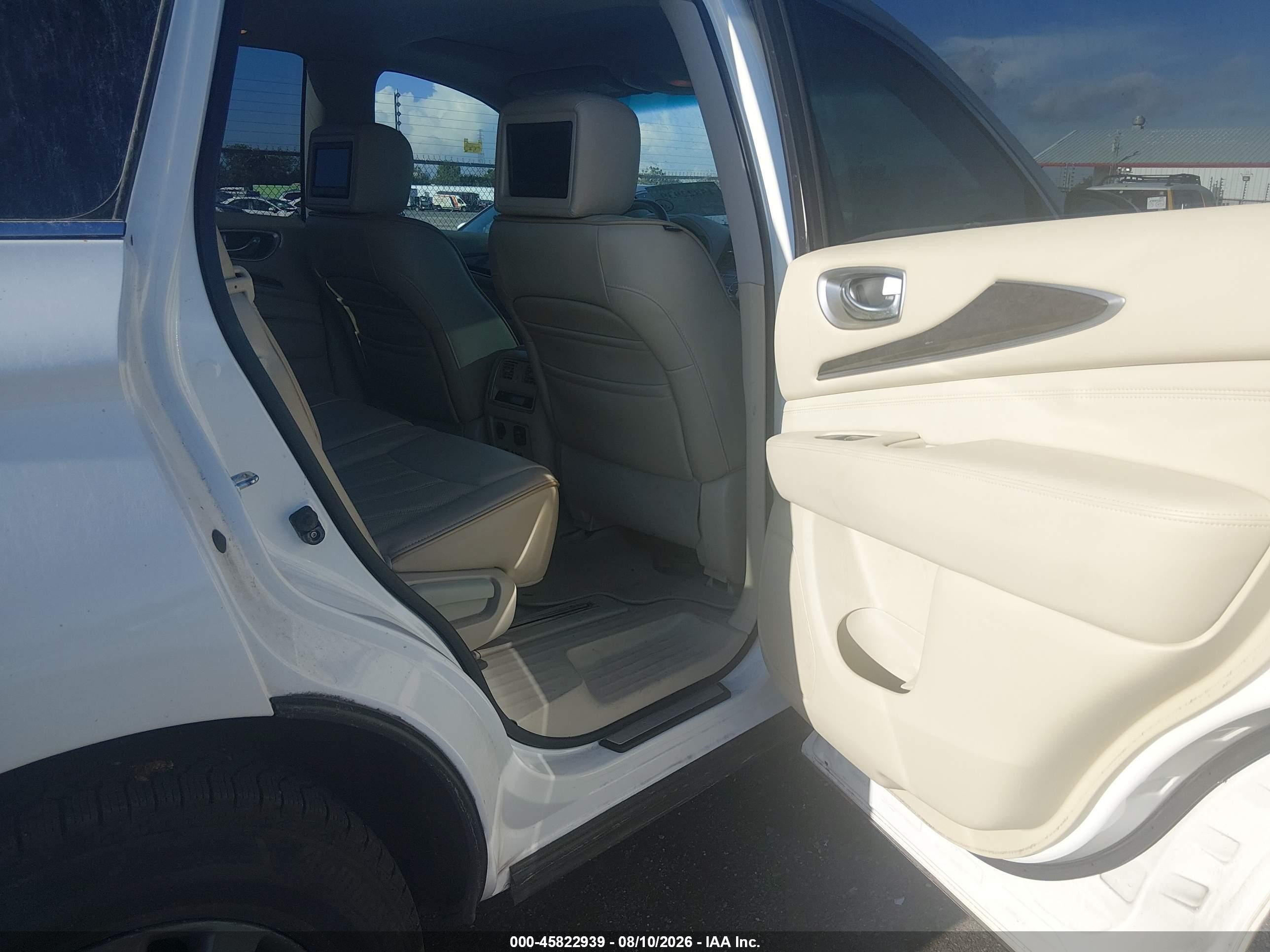 2013 Infiniti Jx35   White vin: 5N1AL0MN1DC301362