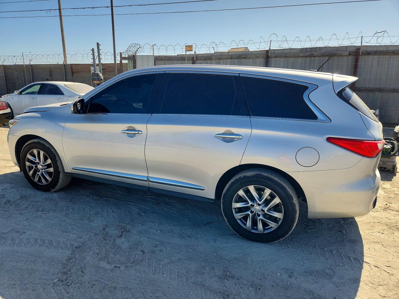 2013 Infiniti Jx35 Base Silver vin: 5N1AL0MN1DC322552