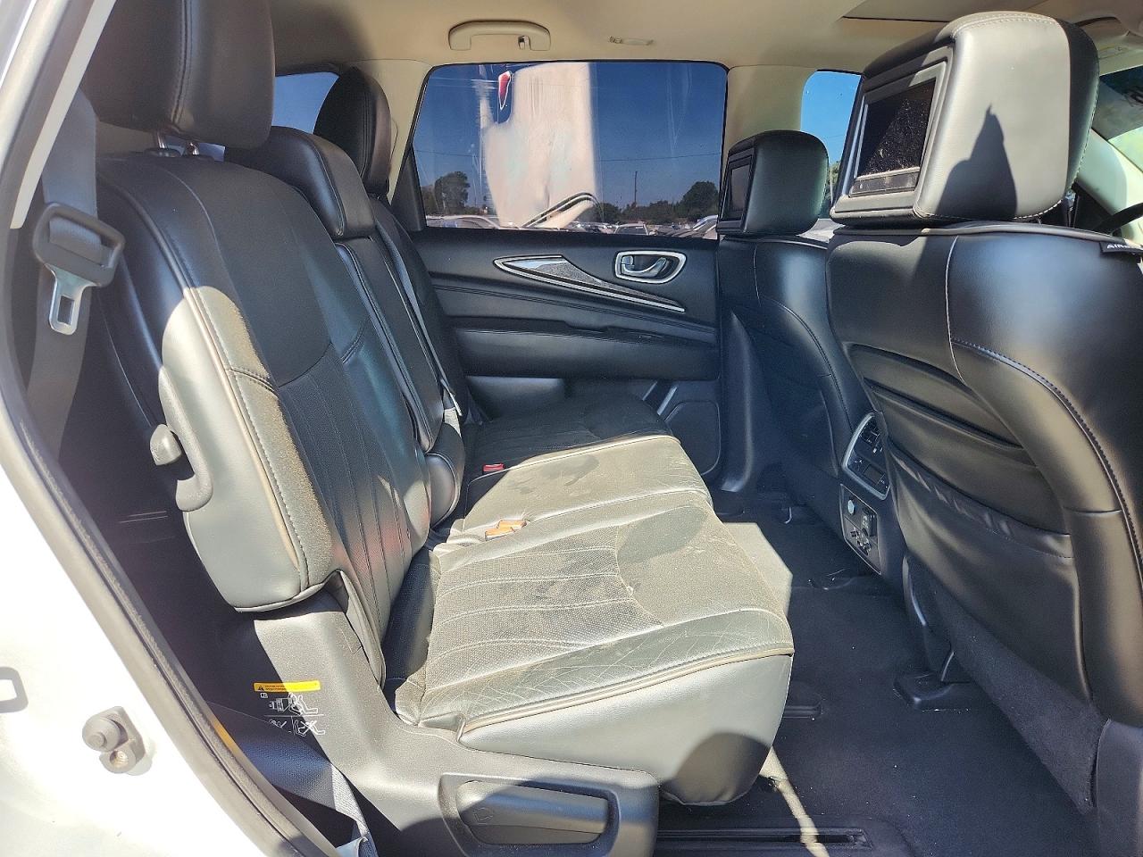 2013 Infiniti Jx35 Base Silver vin: 5N1AL0MN1DC322552