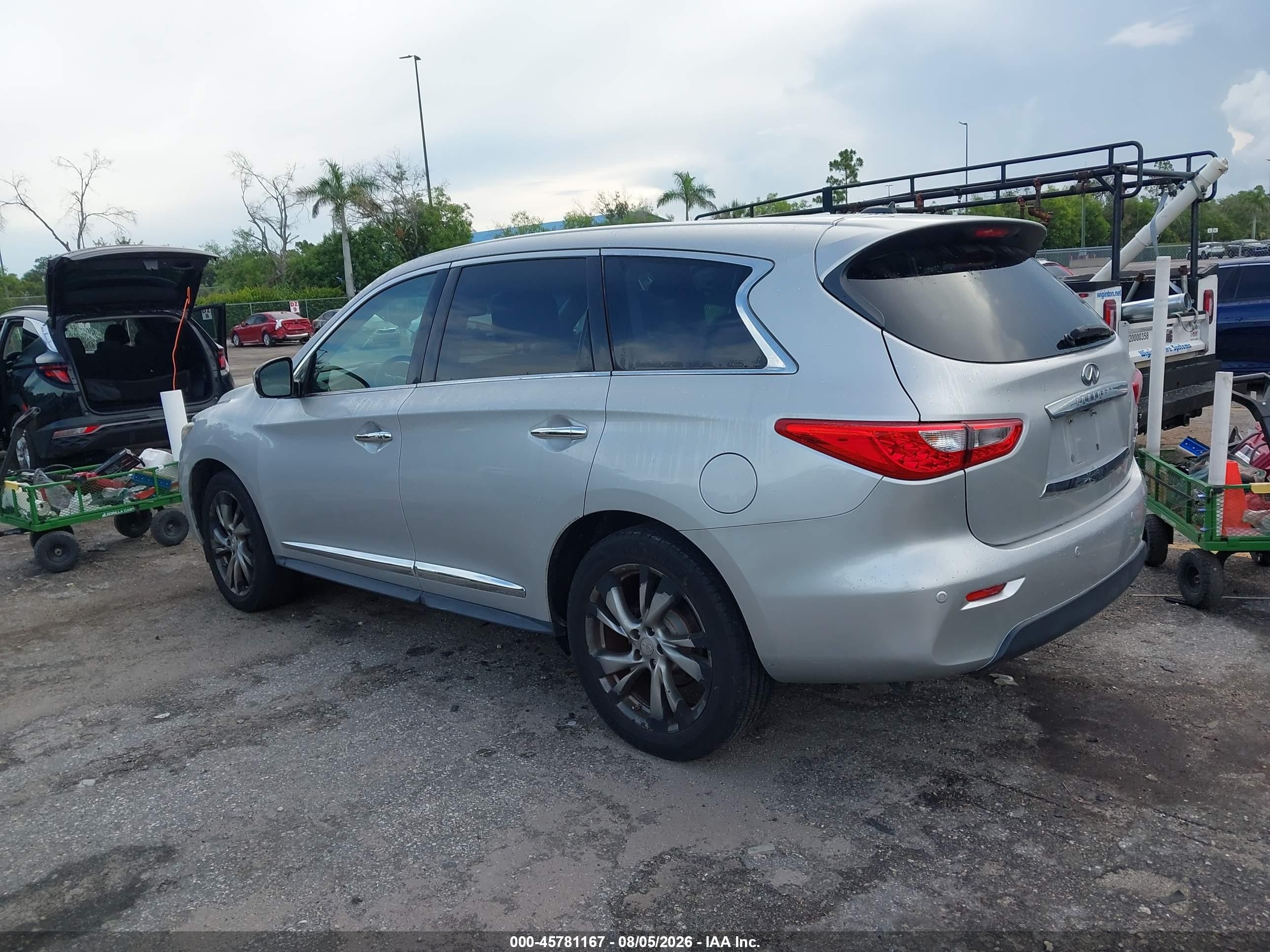 2013 Infiniti Jx35   Серебряный vin: 5N1AL0MN2DC306585