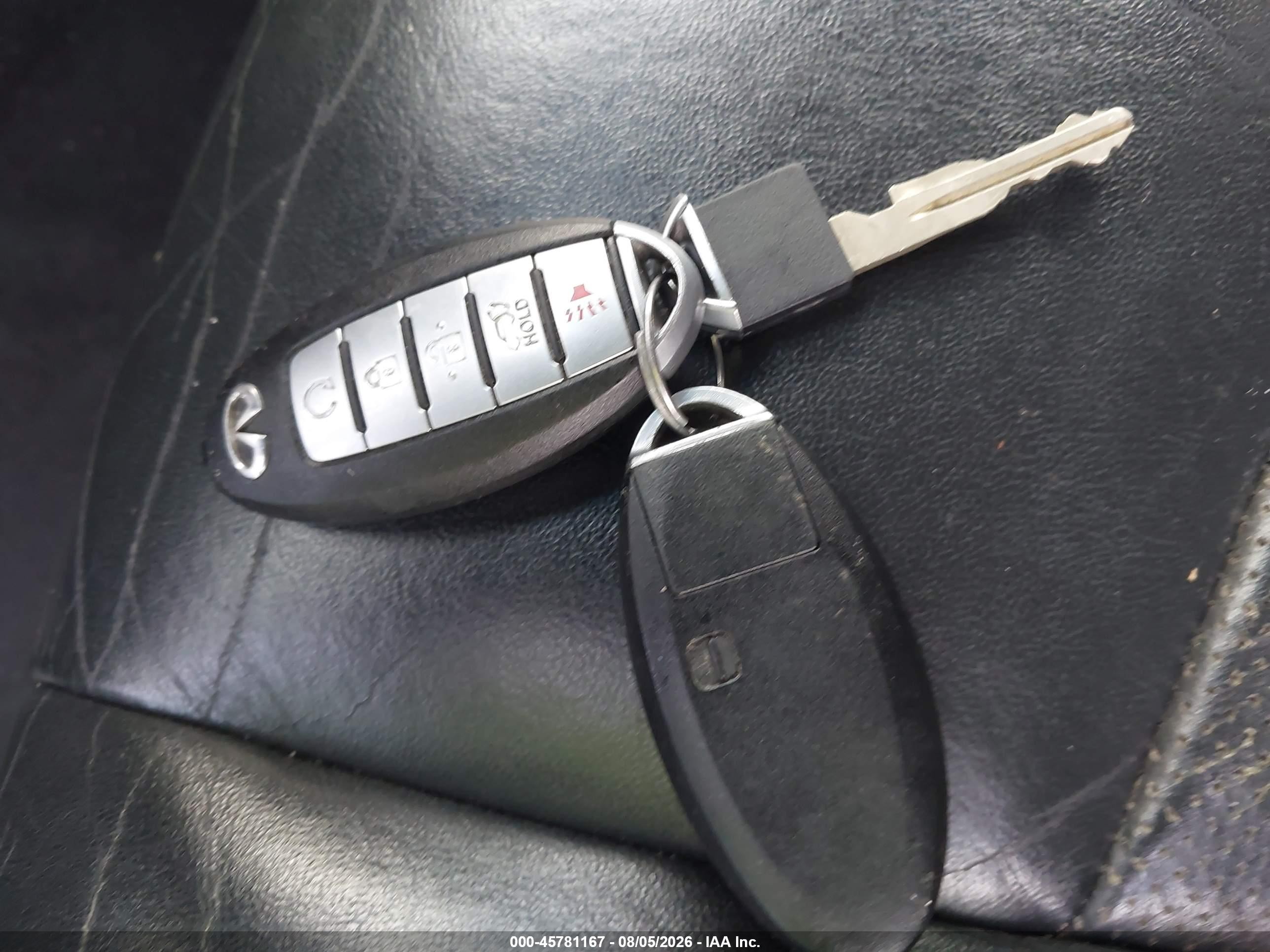 2013 Infiniti Jx35   Серебряный vin: 5N1AL0MN2DC306585