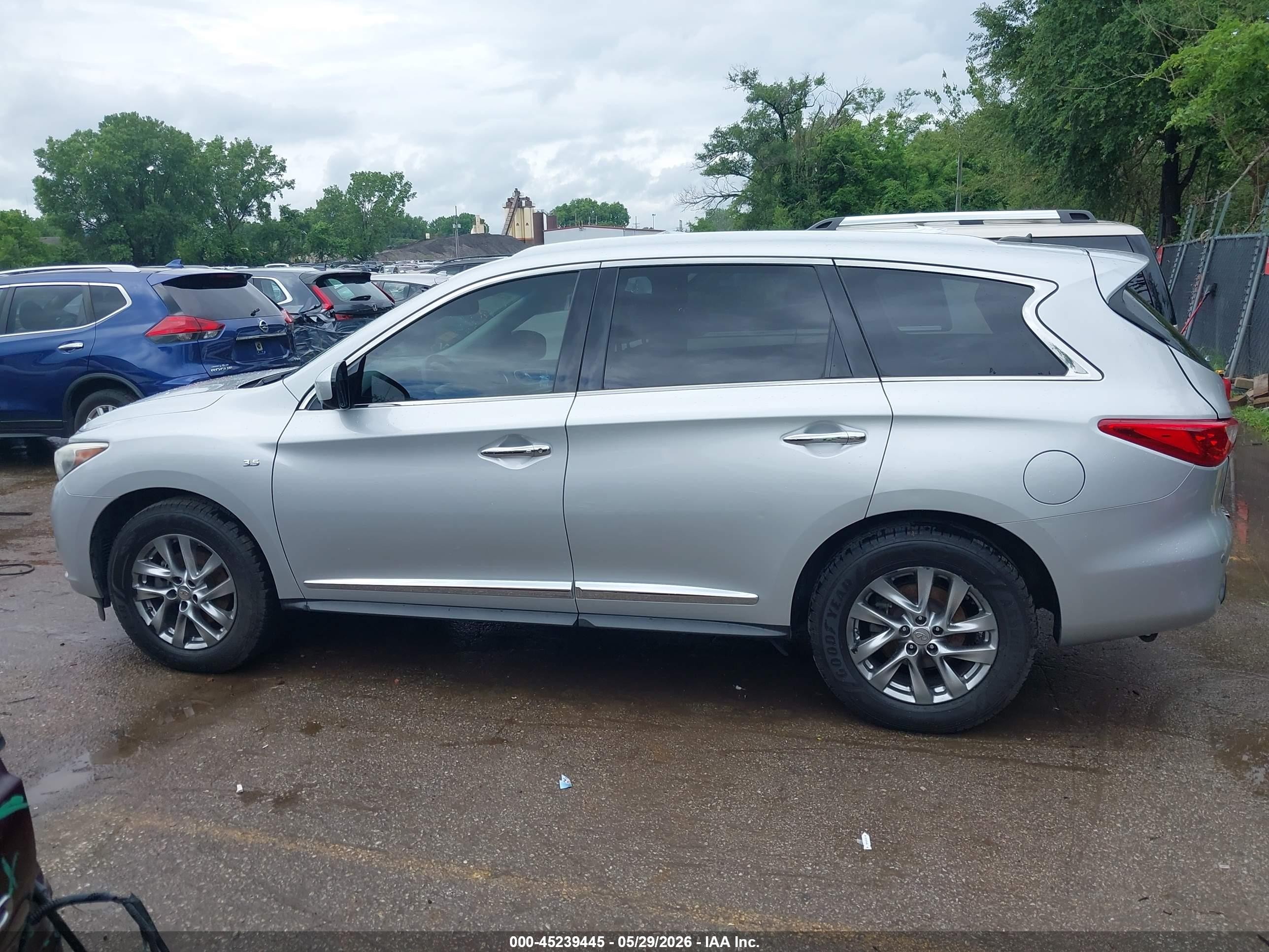 2015 Infiniti Qx60 Silver vin: 5N1AL0MN2FC554614