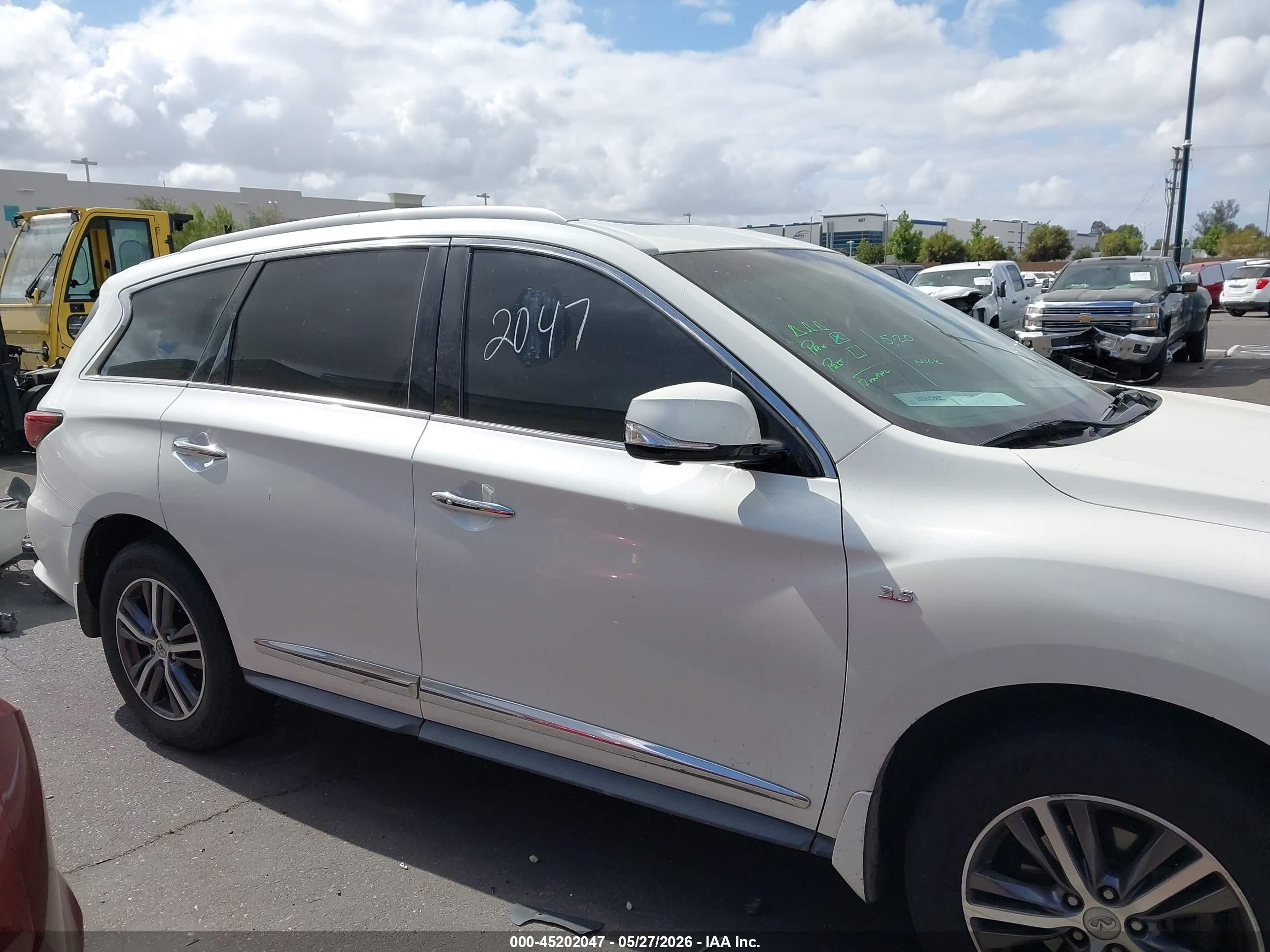 2016 Infiniti Qx60   Белый vin: 5N1AL0MN2GC517905