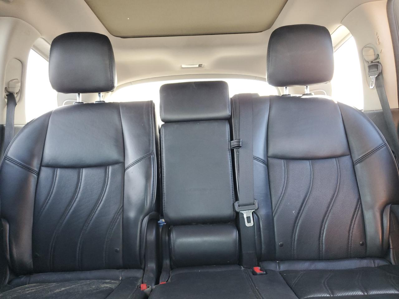 2013 Infiniti Jx35 Silver vin: 5N1AL0MN4DC345422
