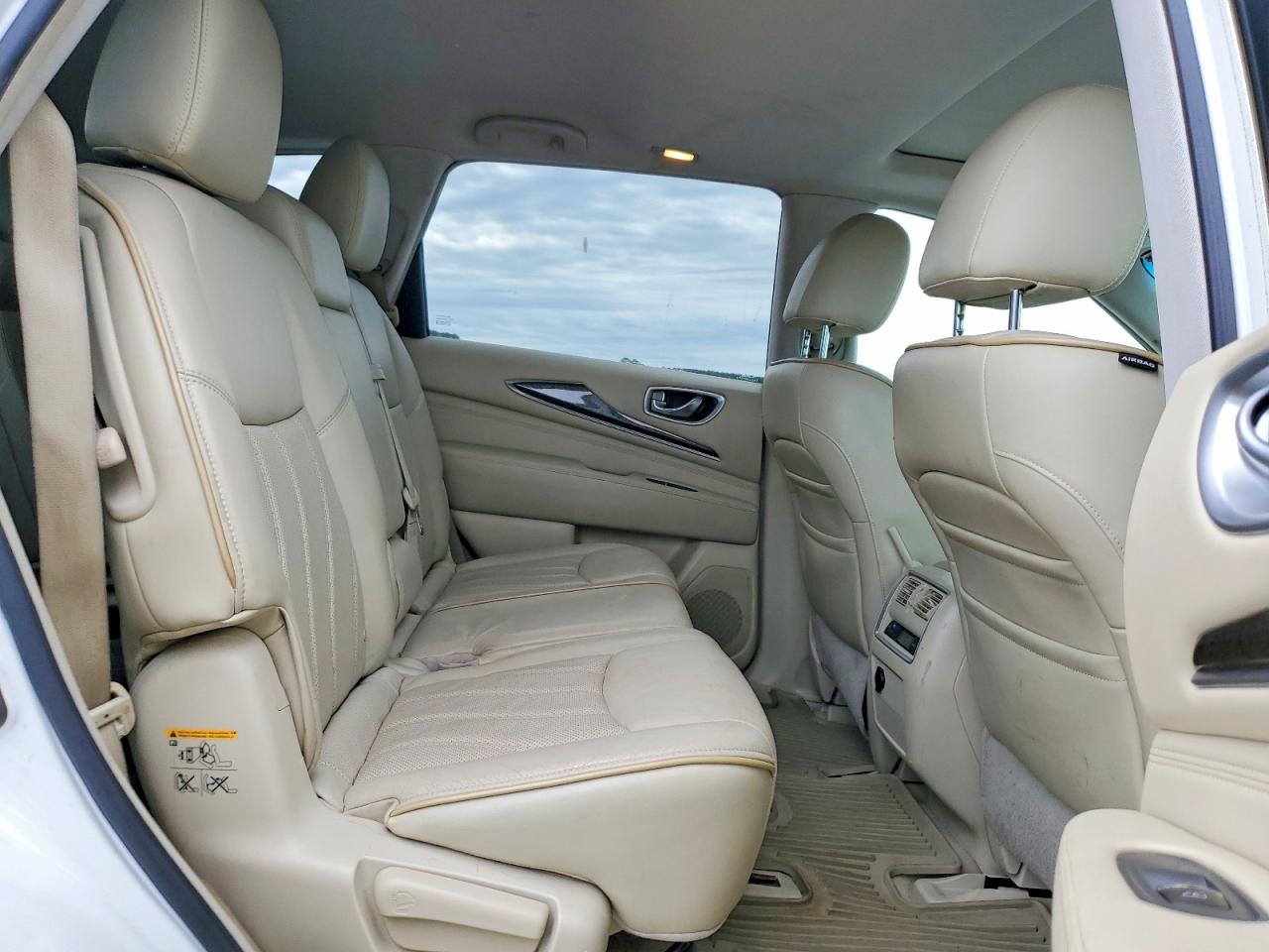 2013 Infiniti Jx35 Base White vin: 5N1AL0MN4DC348658