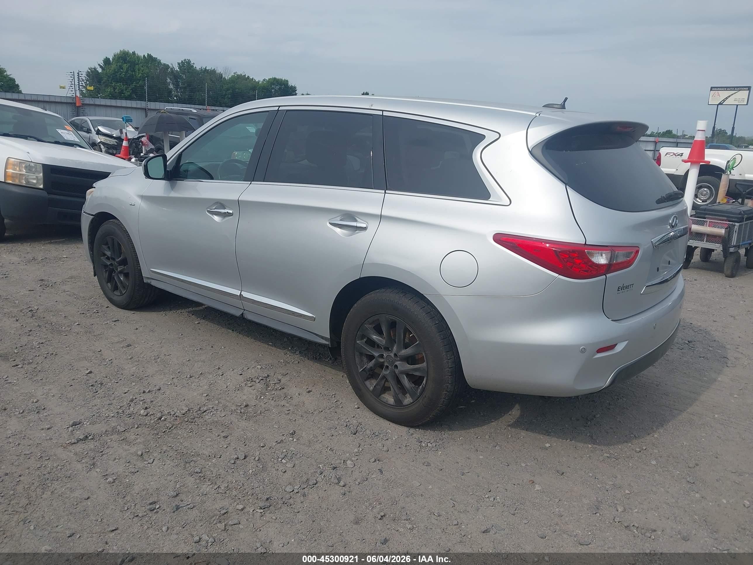 2014 Infiniti Qx60   Silver vin: 5N1AL0MN4EC504392