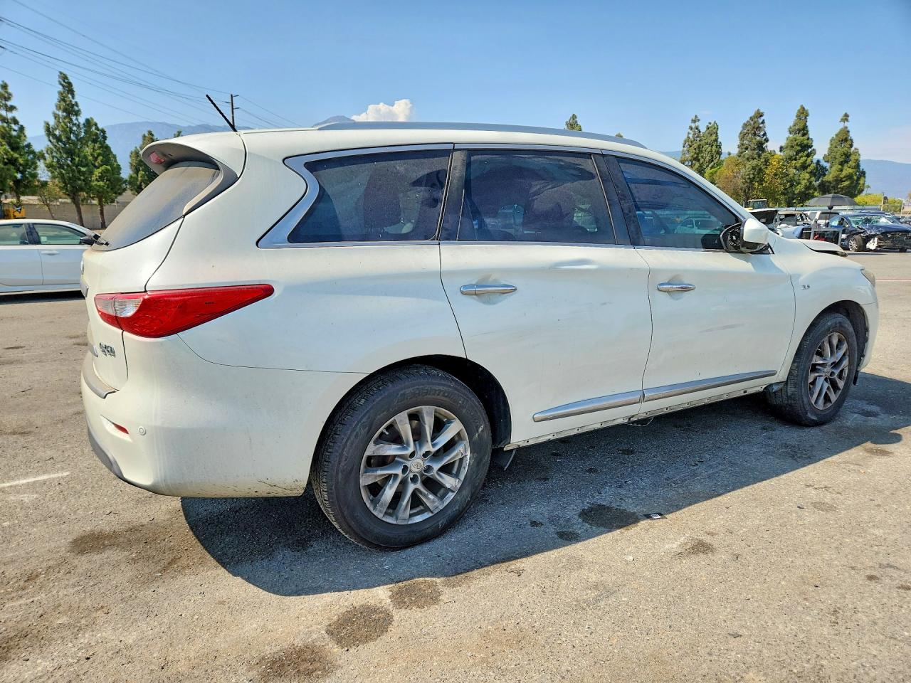 2015 Infiniti Qx60 Base White vin: 5N1AL0MN4FC528452