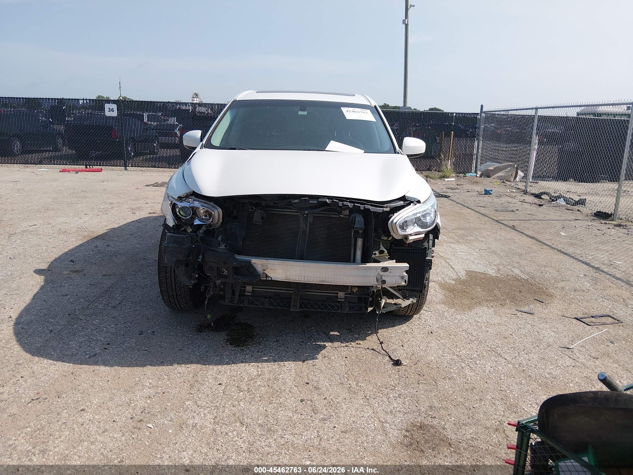2013 Infiniti Jx35   White vin: 5N1AL0MN5DC316575