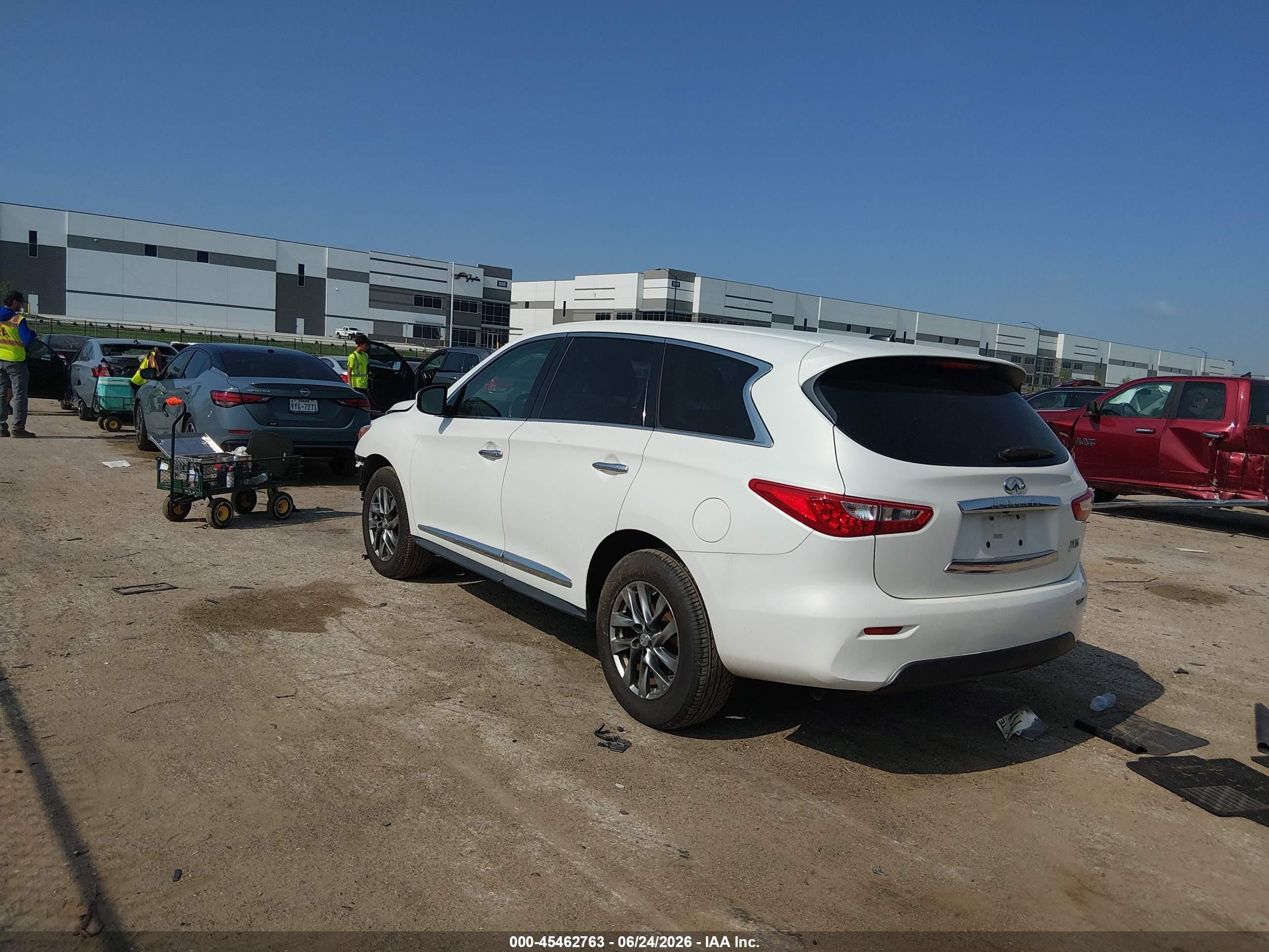 2013 Infiniti Jx35   White vin: 5N1AL0MN5DC316575