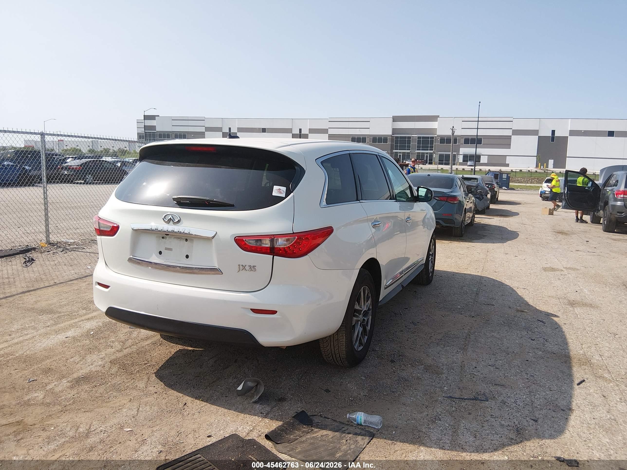 2013 Infiniti Jx35   White vin: 5N1AL0MN5DC316575