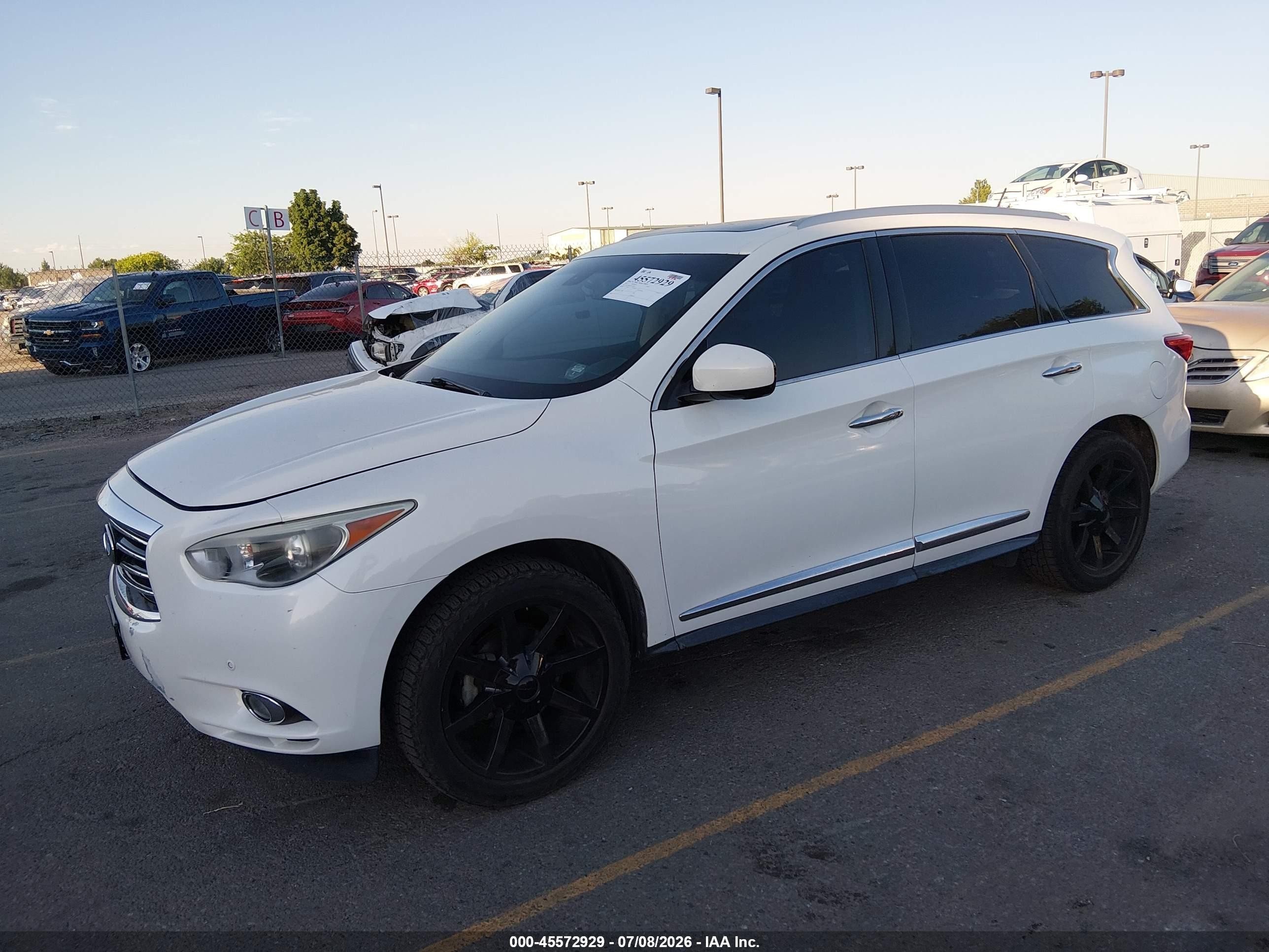 2013 Infiniti Jx35   White vin: 5N1AL0MN5DC329214