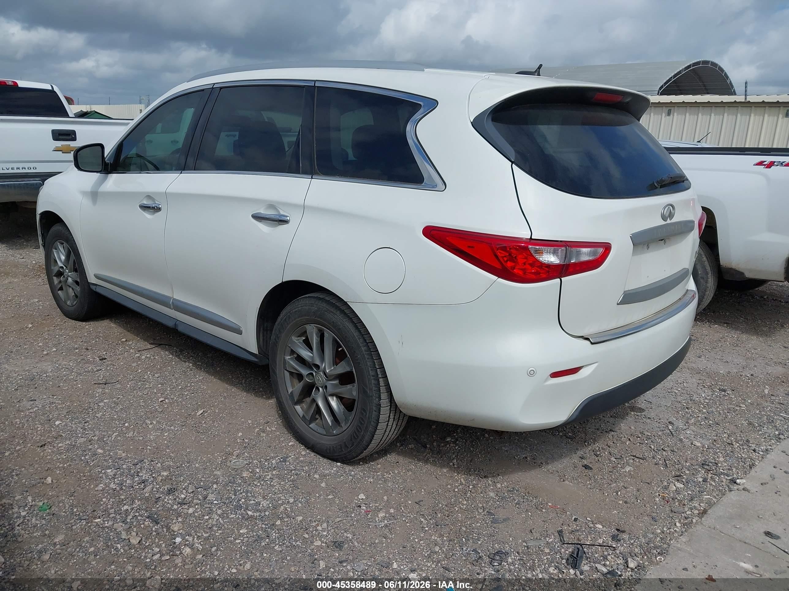 2013 Infiniti Jx35   White vin: 5N1AL0MN6DC342201