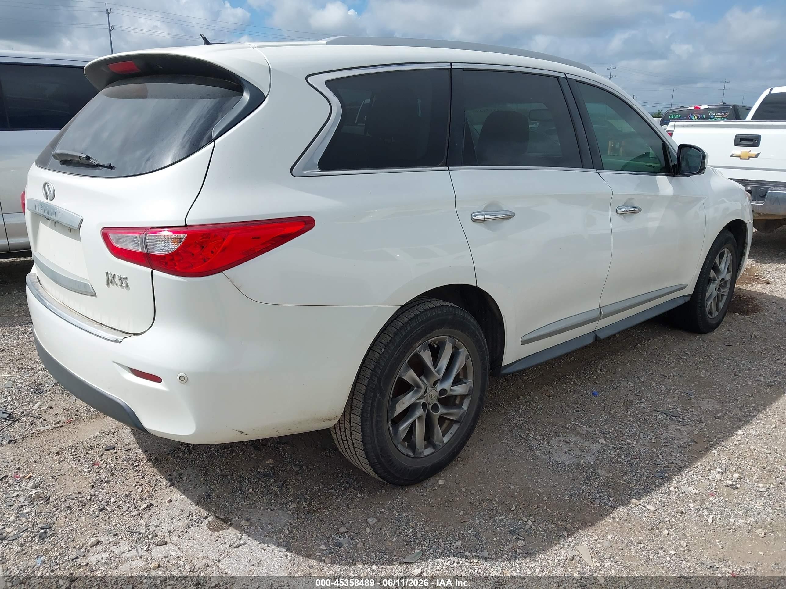 2013 Infiniti Jx35   White vin: 5N1AL0MN6DC342201
