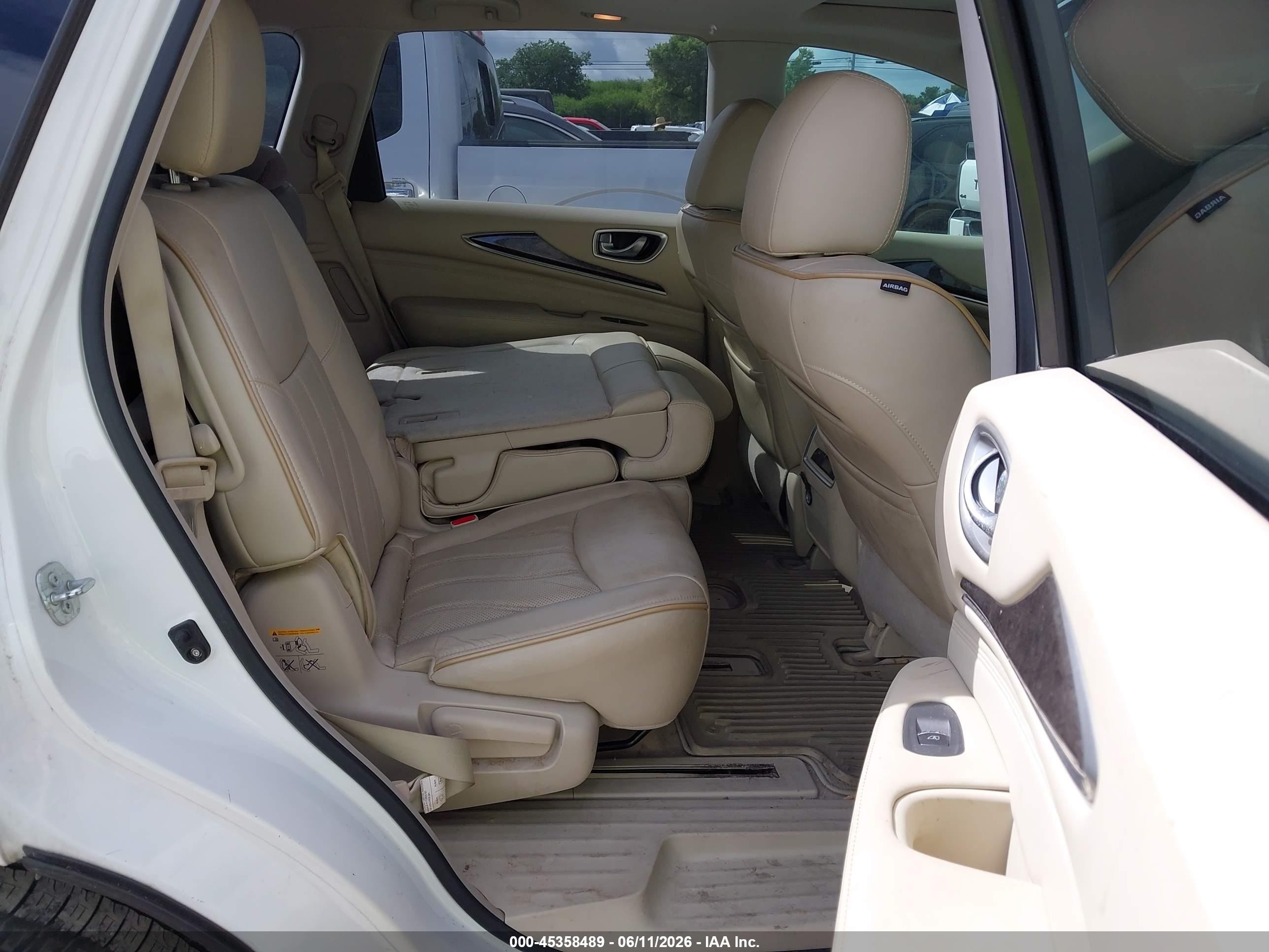 2013 Infiniti Jx35   White vin: 5N1AL0MN6DC342201