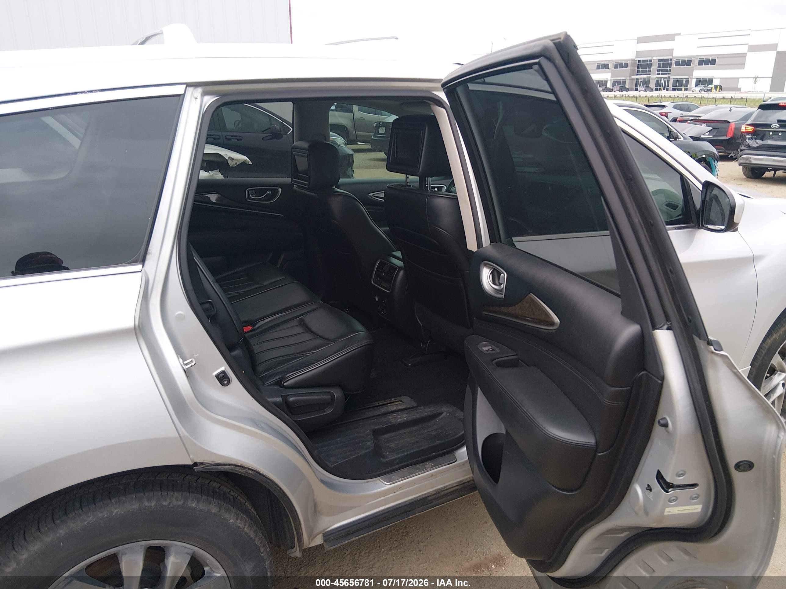 2013 Infiniti Jx35   Серебряный vin: 5N1AL0MN6DC351657