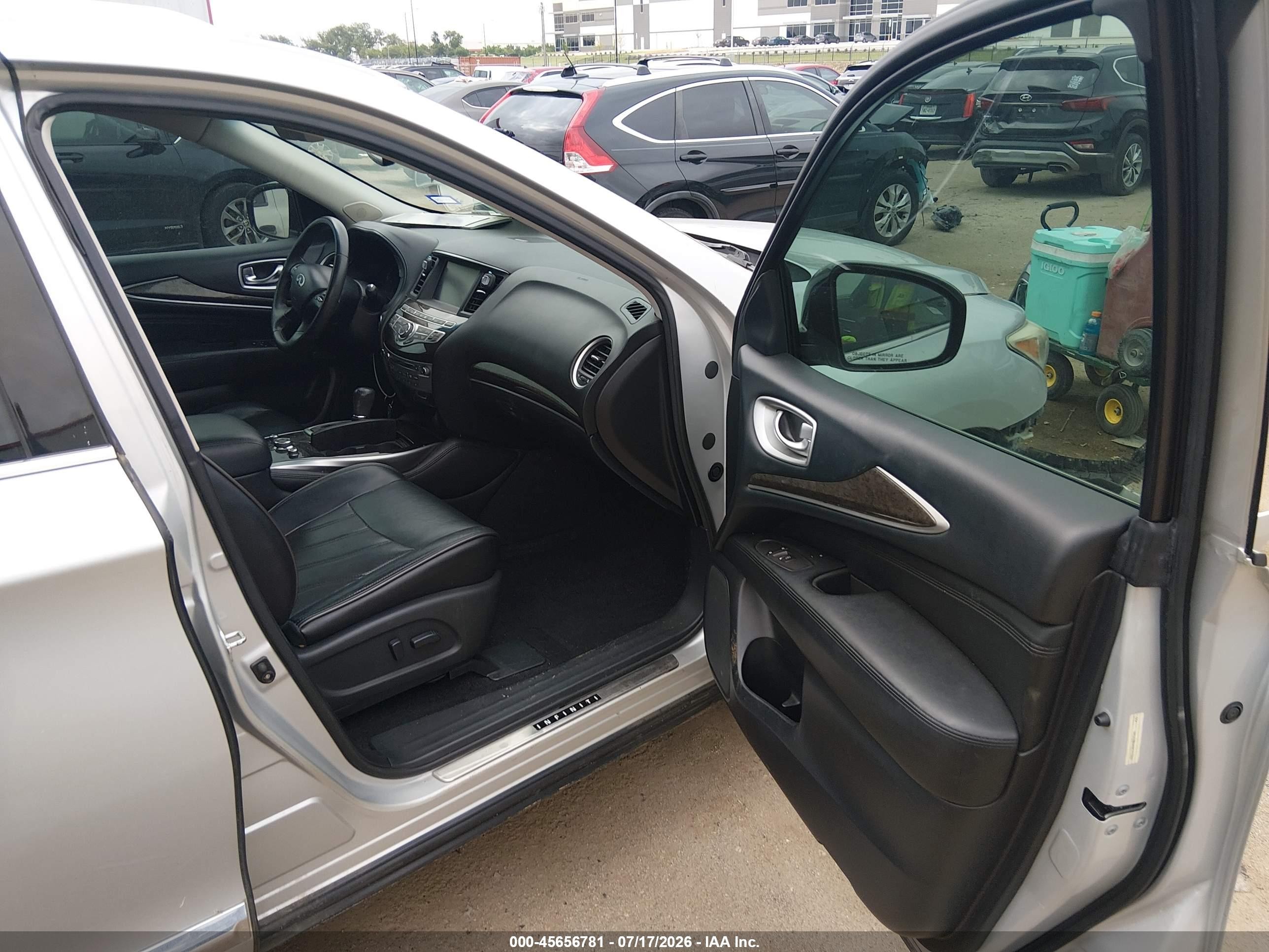 2013 Infiniti Jx35   Серебряный vin: 5N1AL0MN6DC351657