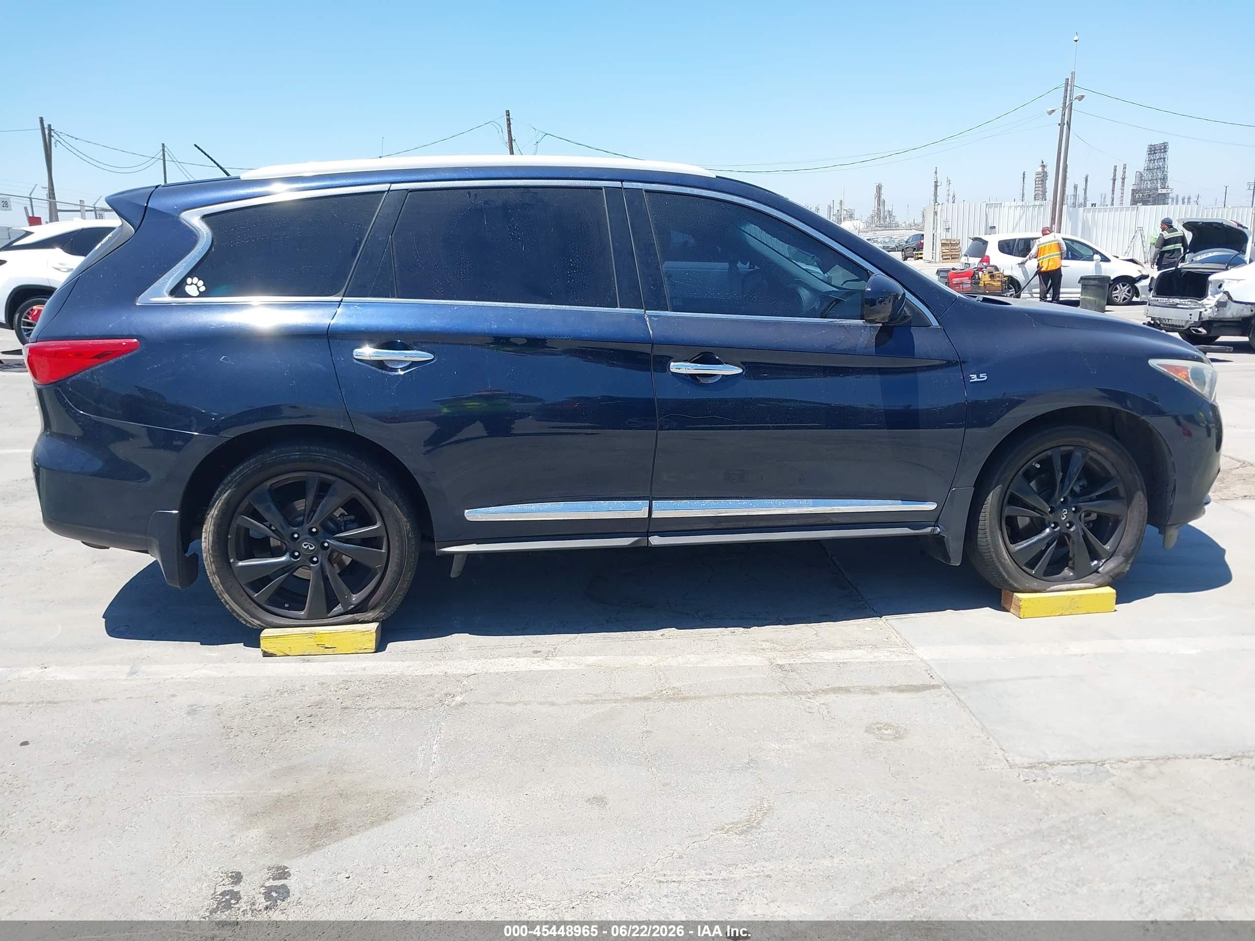2015 Infiniti Qx60   Blue vin: 5N1AL0MN6FC521437