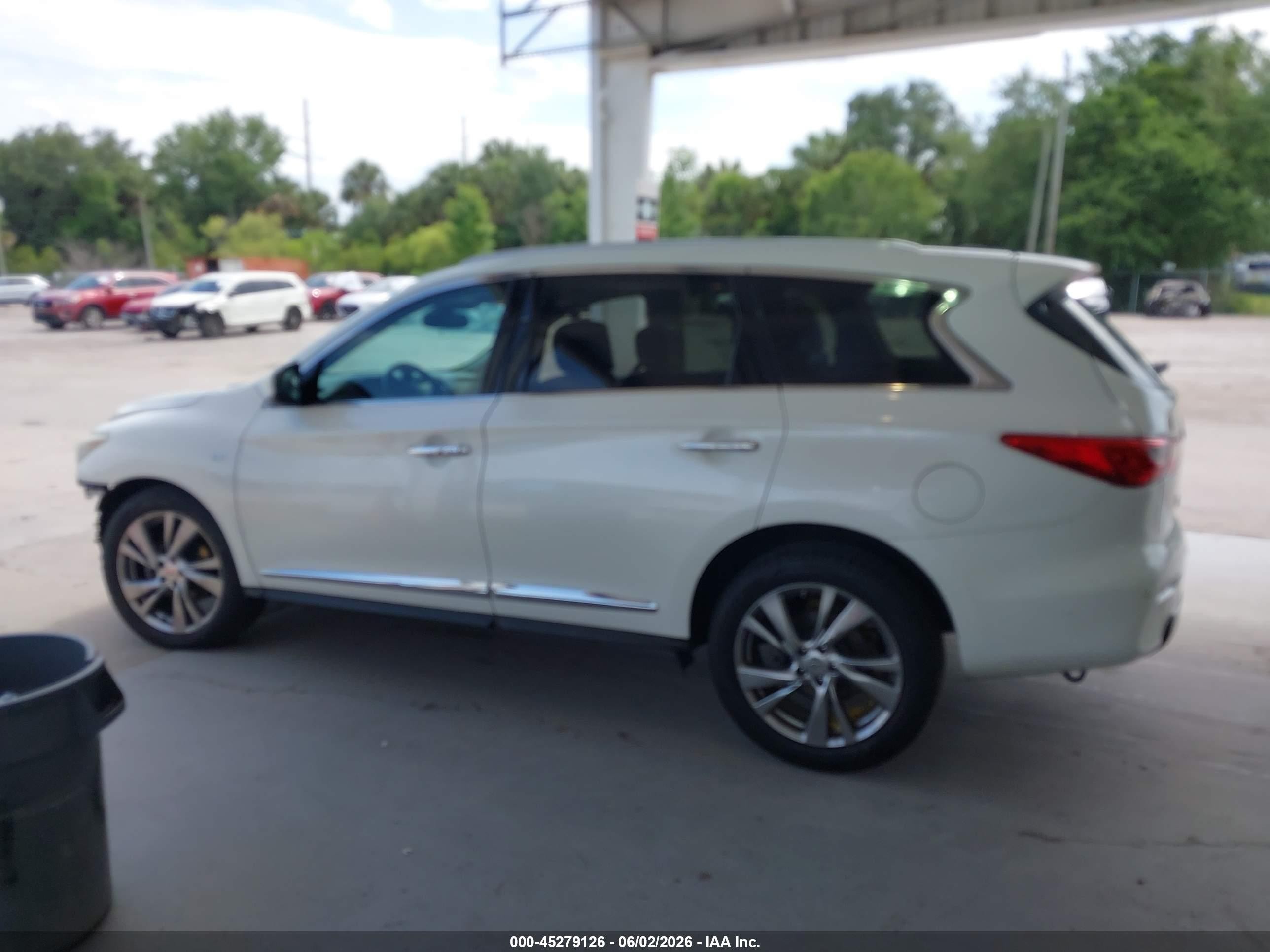 2015 Infiniti Qx60   White vin: 5N1AL0MN6FC538769