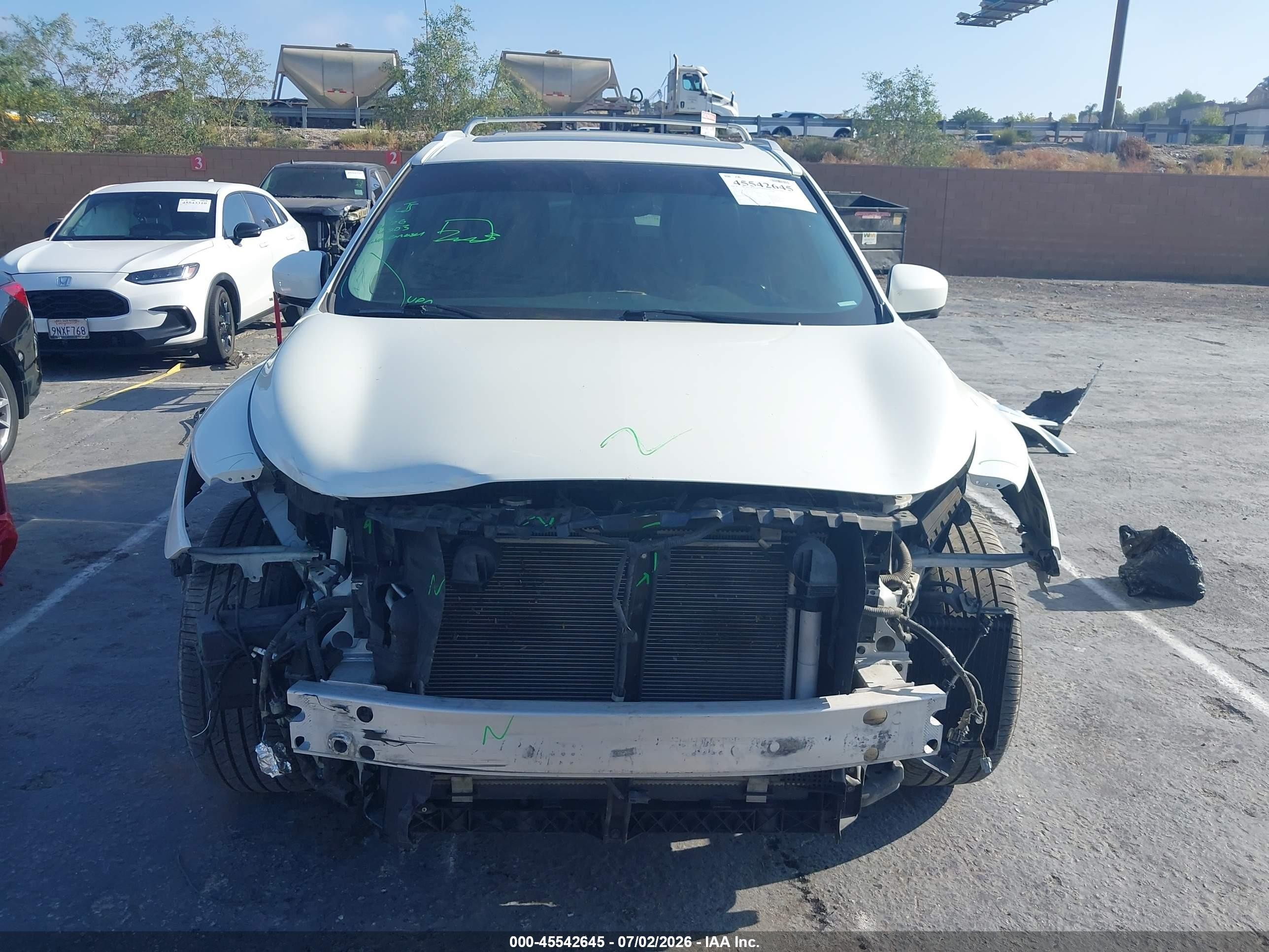 2015 Infiniti Qx60   White vin: 5N1AL0MN6FC540196