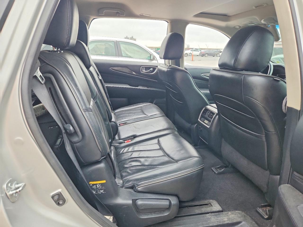 2015 Infiniti Qx60 Base Серебряный vin: 5N1AL0MN7FC549327