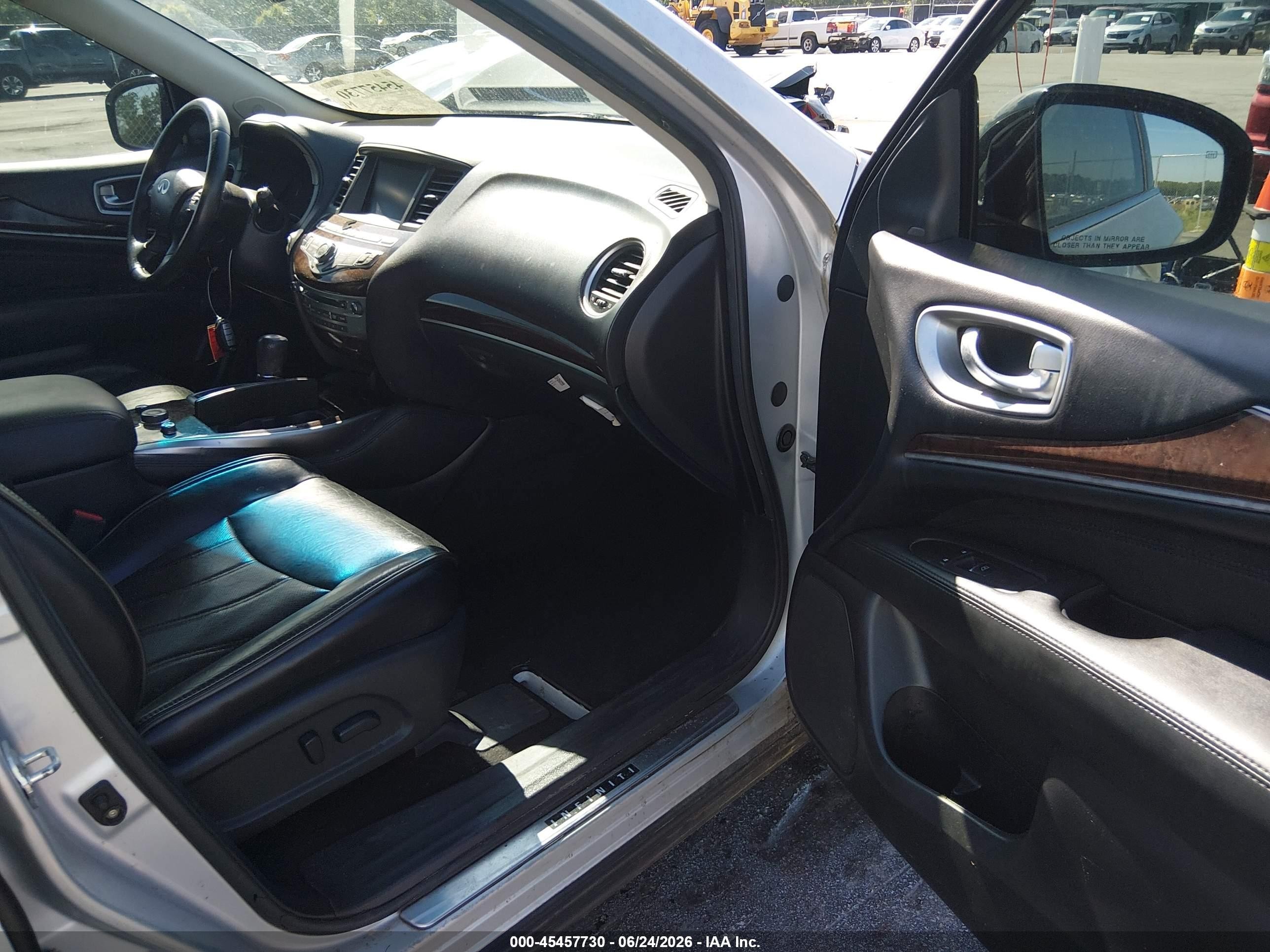 2013 Infiniti Jx35   Silver vin: 5N1AL0MN8DC342054