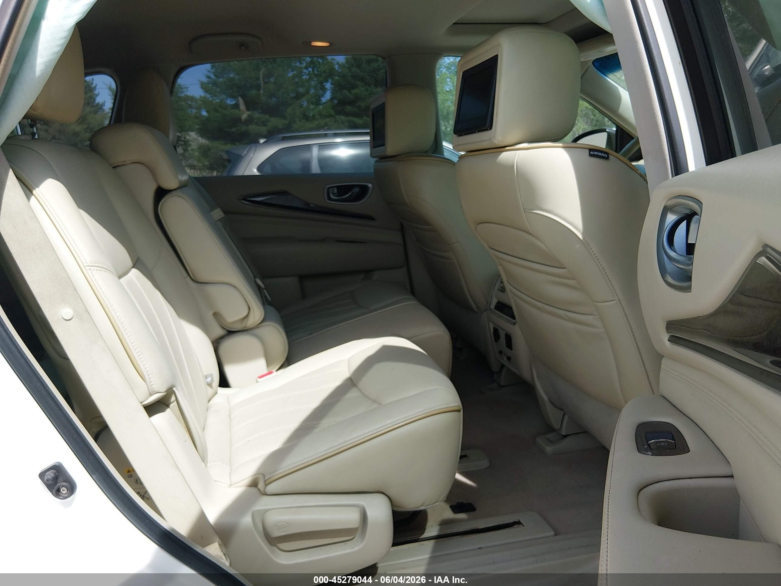 2014 Infiniti Qx60   White vin: 5N1AL0MN8EC525858