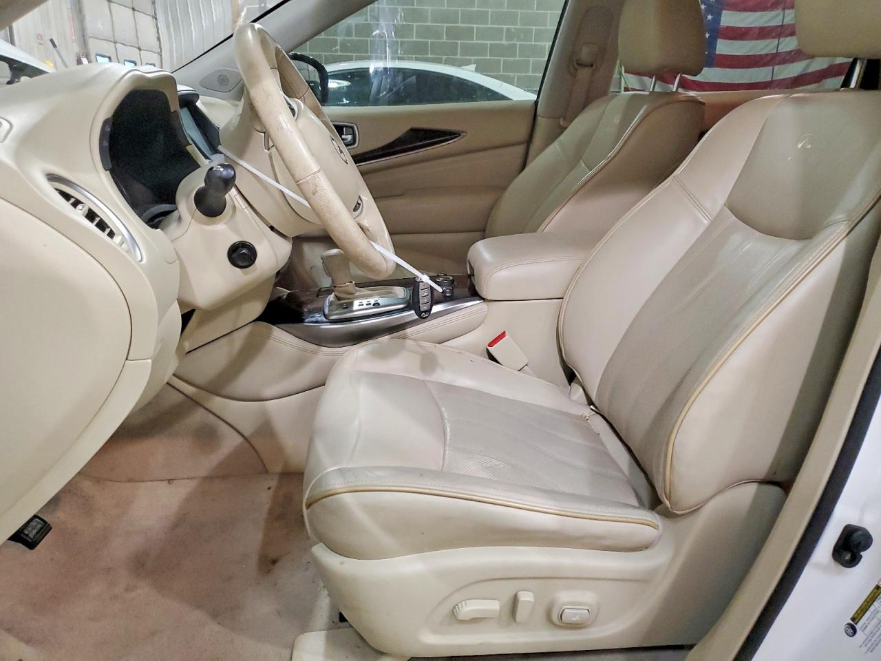 2013 Infiniti Jx35 Base White vin: 5N1AL0MN9DC302016