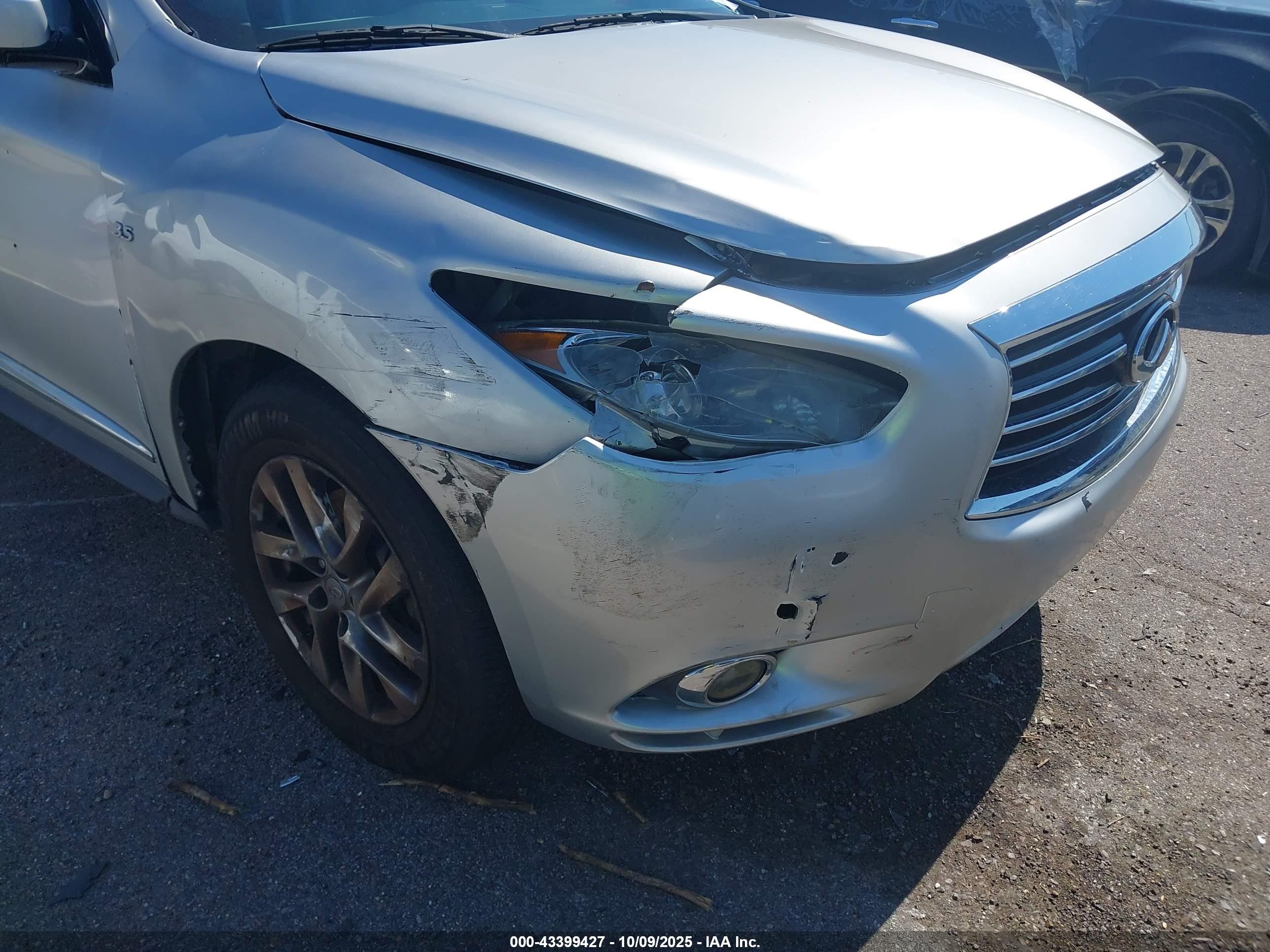 2015 Infiniti Qx60 Silver vin: 5N1AL0MNXFC548463