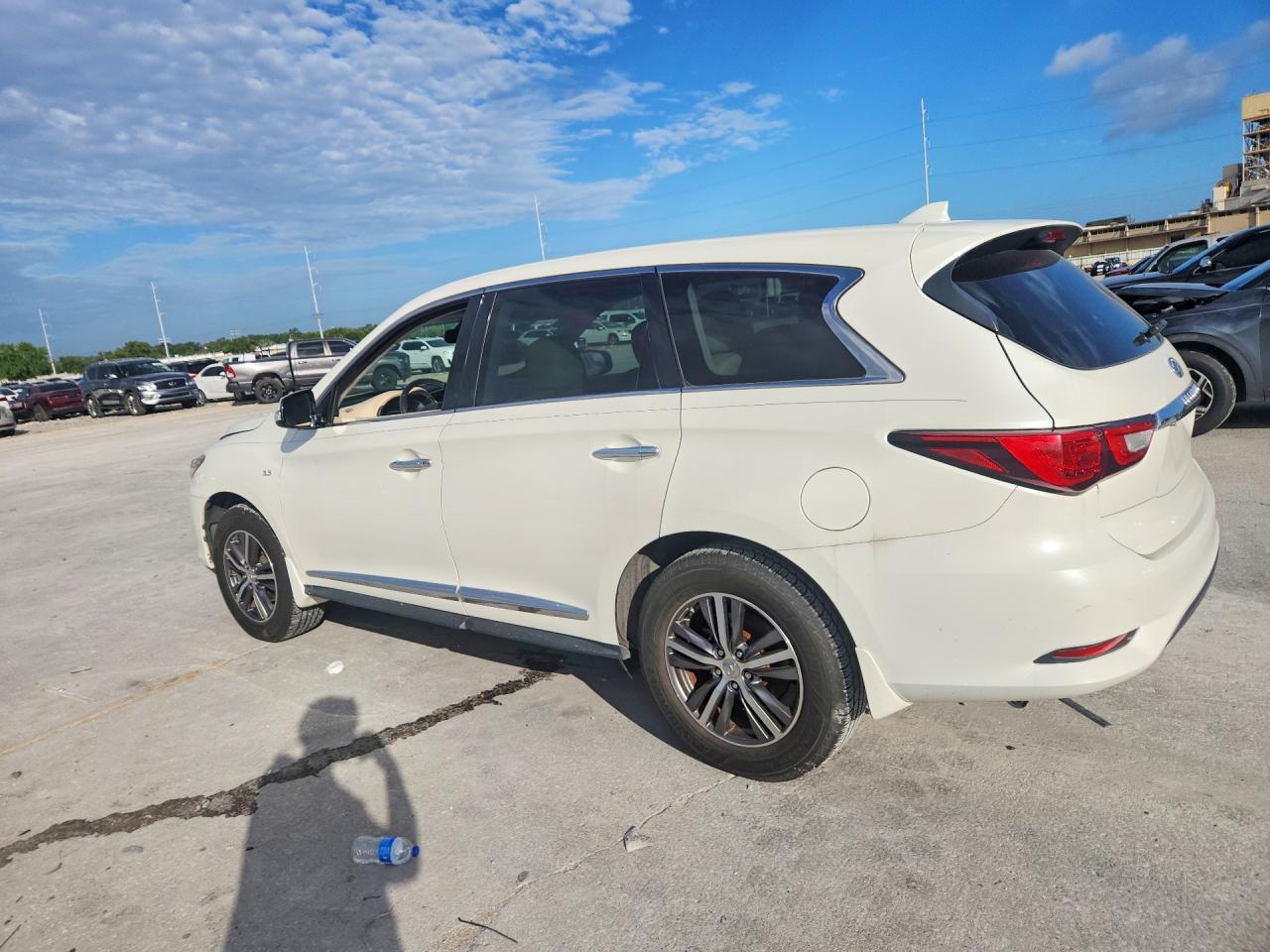 2016 Infiniti Qx60 Base White vin: 5N1AL0MNXGC528845