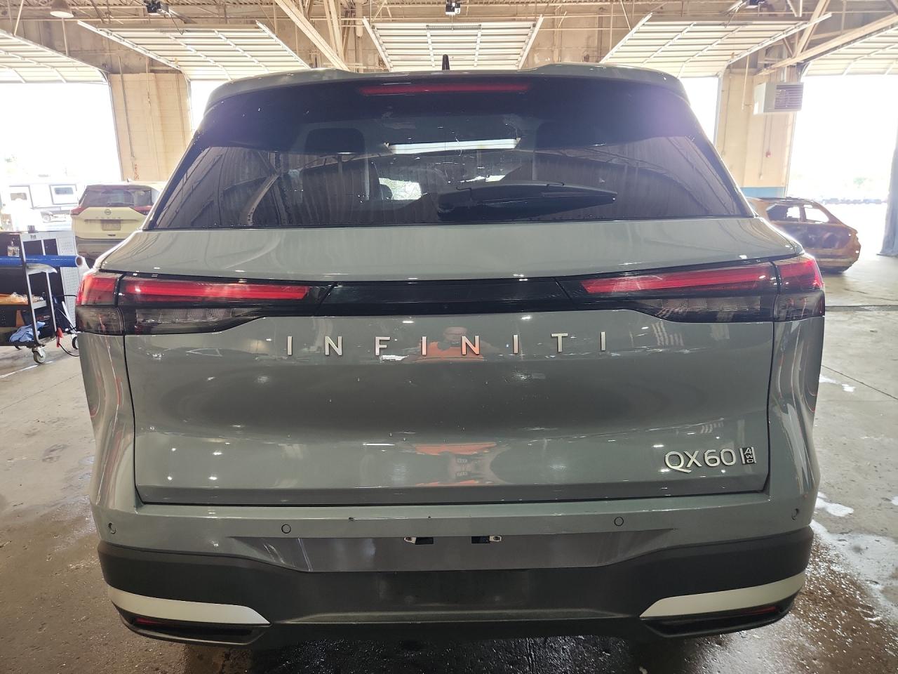 2026 Infiniti Qx60 Luxe Серый vin: 5N1AL1FSXTC355833 Damage: Rear Bumper, Chipped, 3