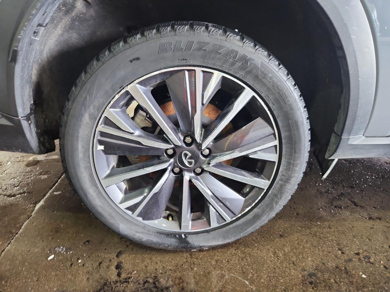 2026 Infiniti Qx60 Luxe Серый vin: 5N1AL1FSXTC355833 Damage: Right Rear Wheel, Curb Rash, > 12 Inches