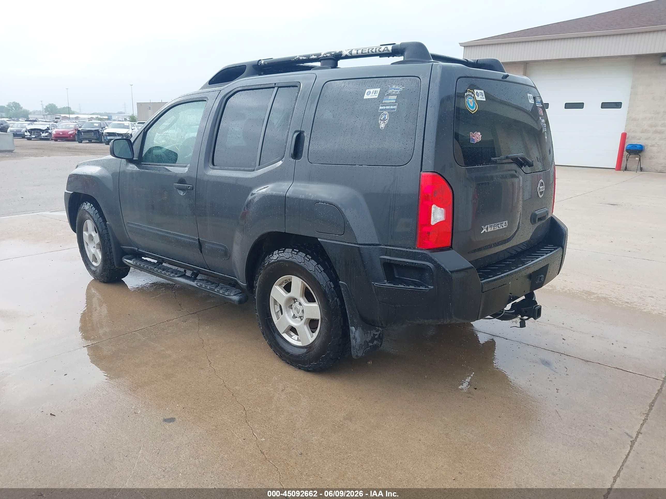 2005 Nissan Xterra S Gray vin: 5N1AN08U05C648310