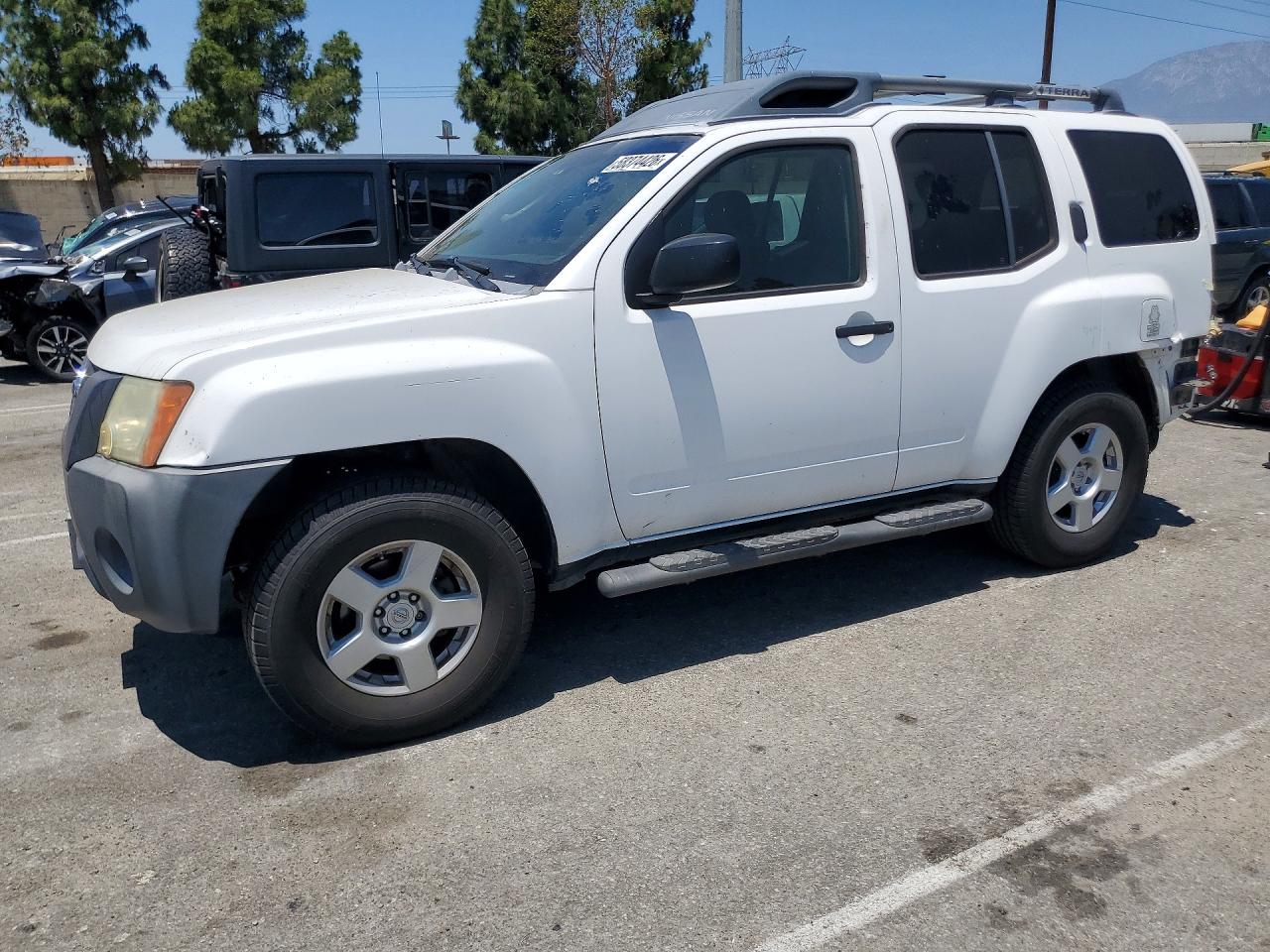 2007 Nissan Xterra X White vin: 5N1AN08U07C517431