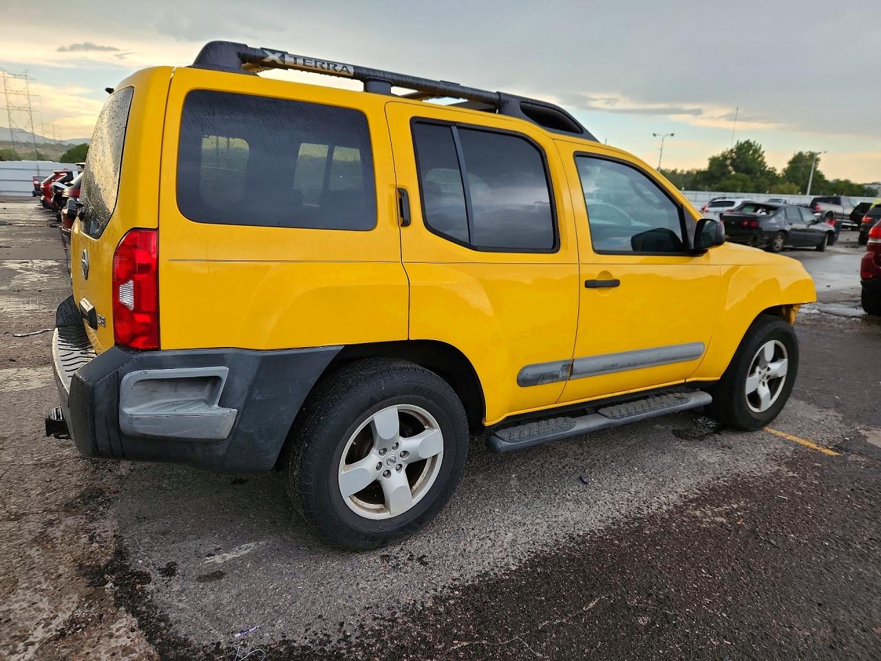 2007 Nissan Xterra Gold vin: 5N1AN08U17C501934