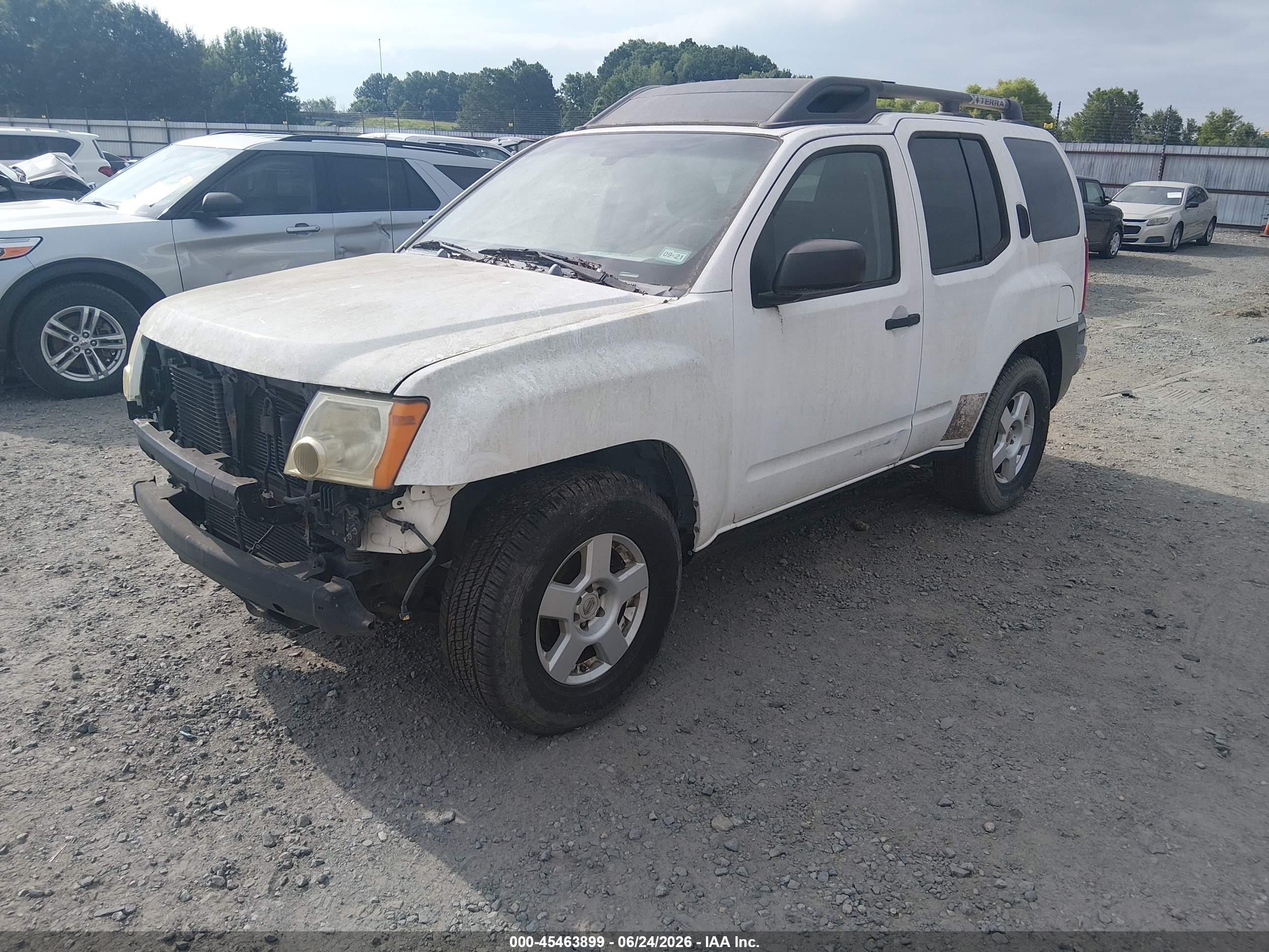 2007 Nissan Xterra S White vin: 5N1AN08U17C525098