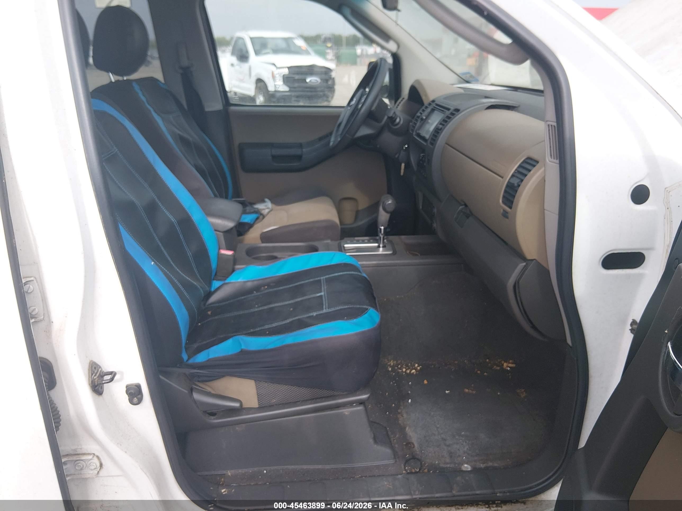 2007 Nissan Xterra S White vin: 5N1AN08U17C525098
