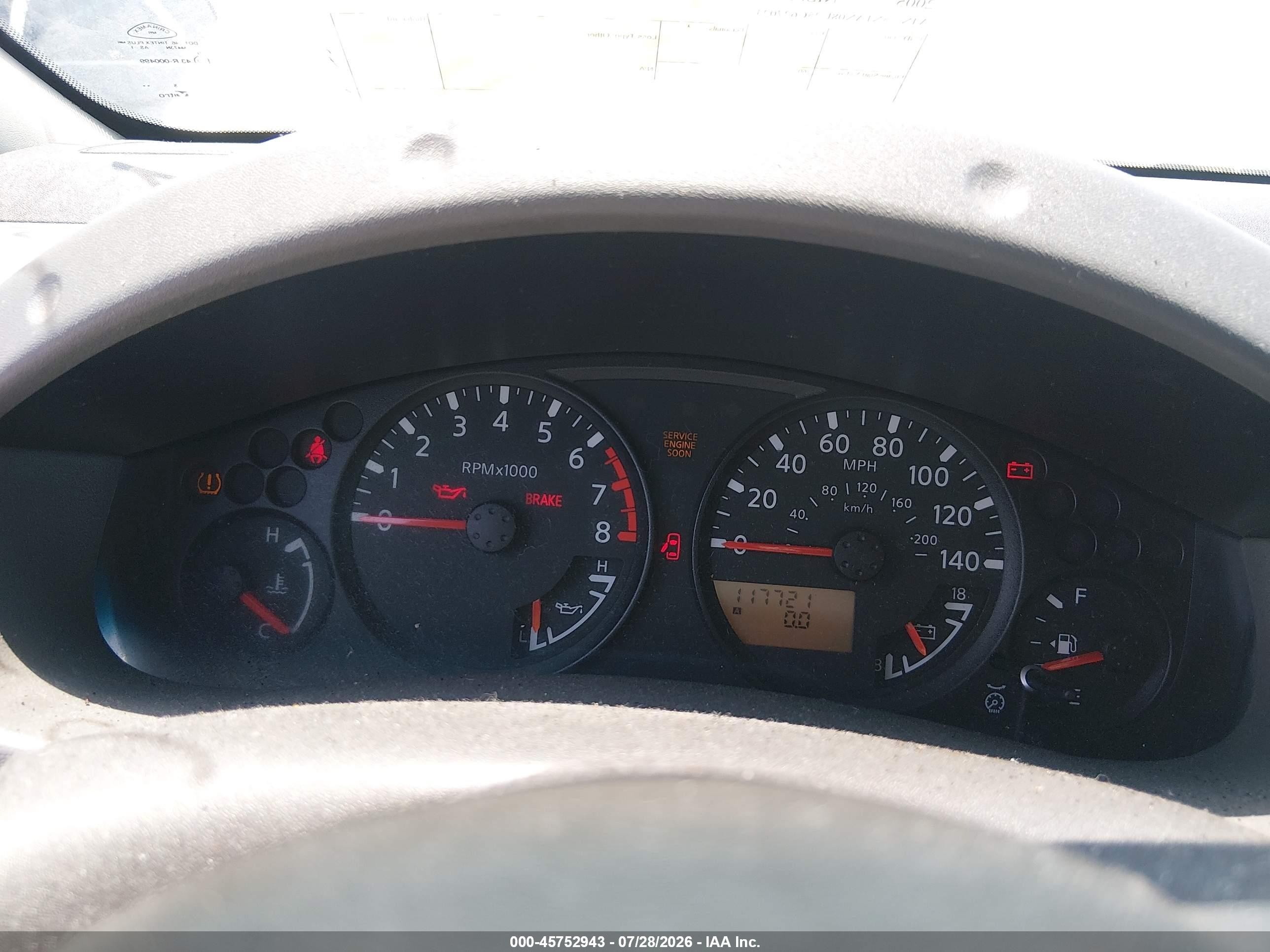 2005 Nissan Xterra S Silver vin: 5N1AN08U25C627023