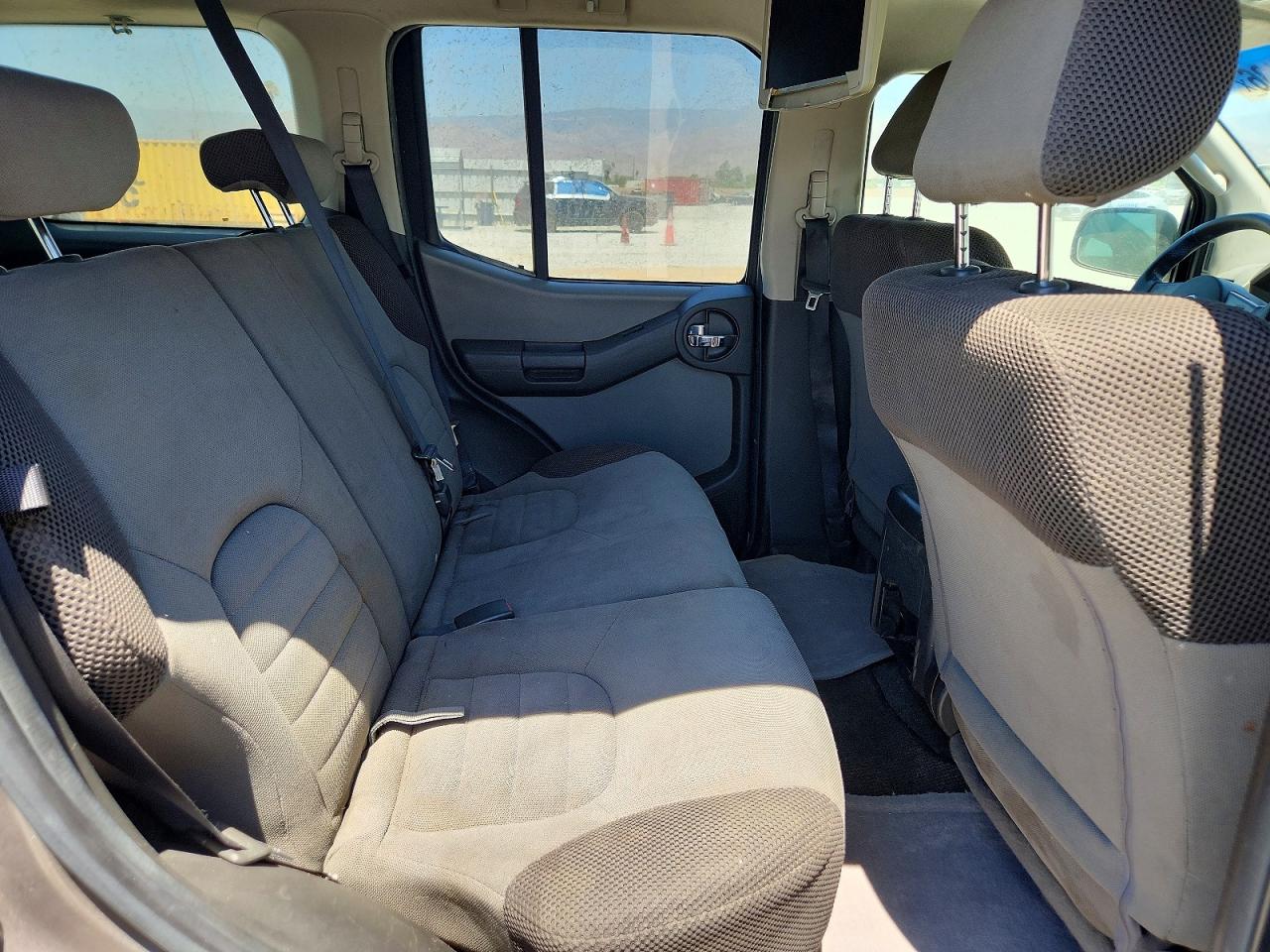 2005 Nissan Xterra S Black vin: 5N1AN08U25C643142
