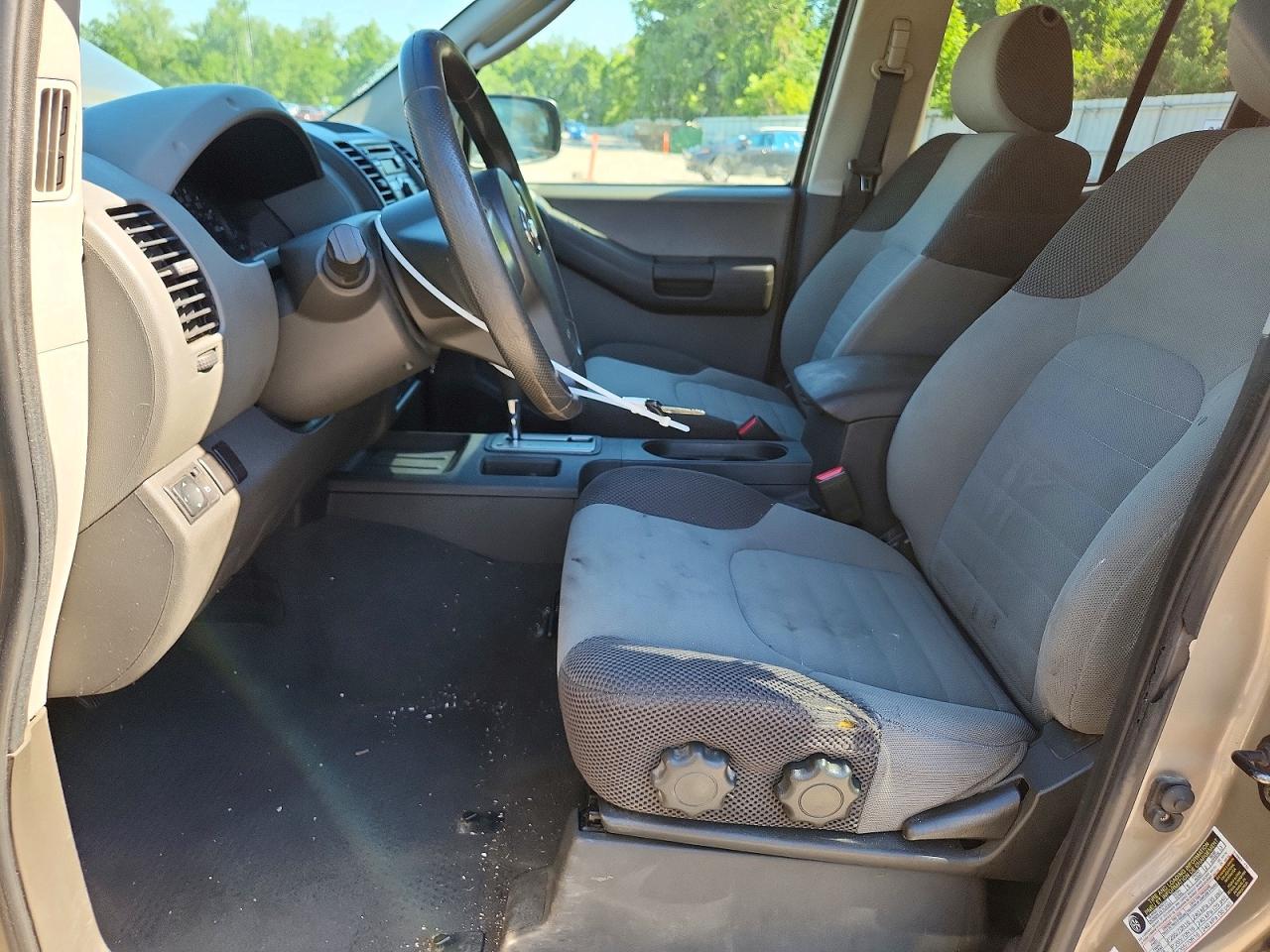 2008 Nissan Xterra X Tan vin: 5N1AN08U28C519991