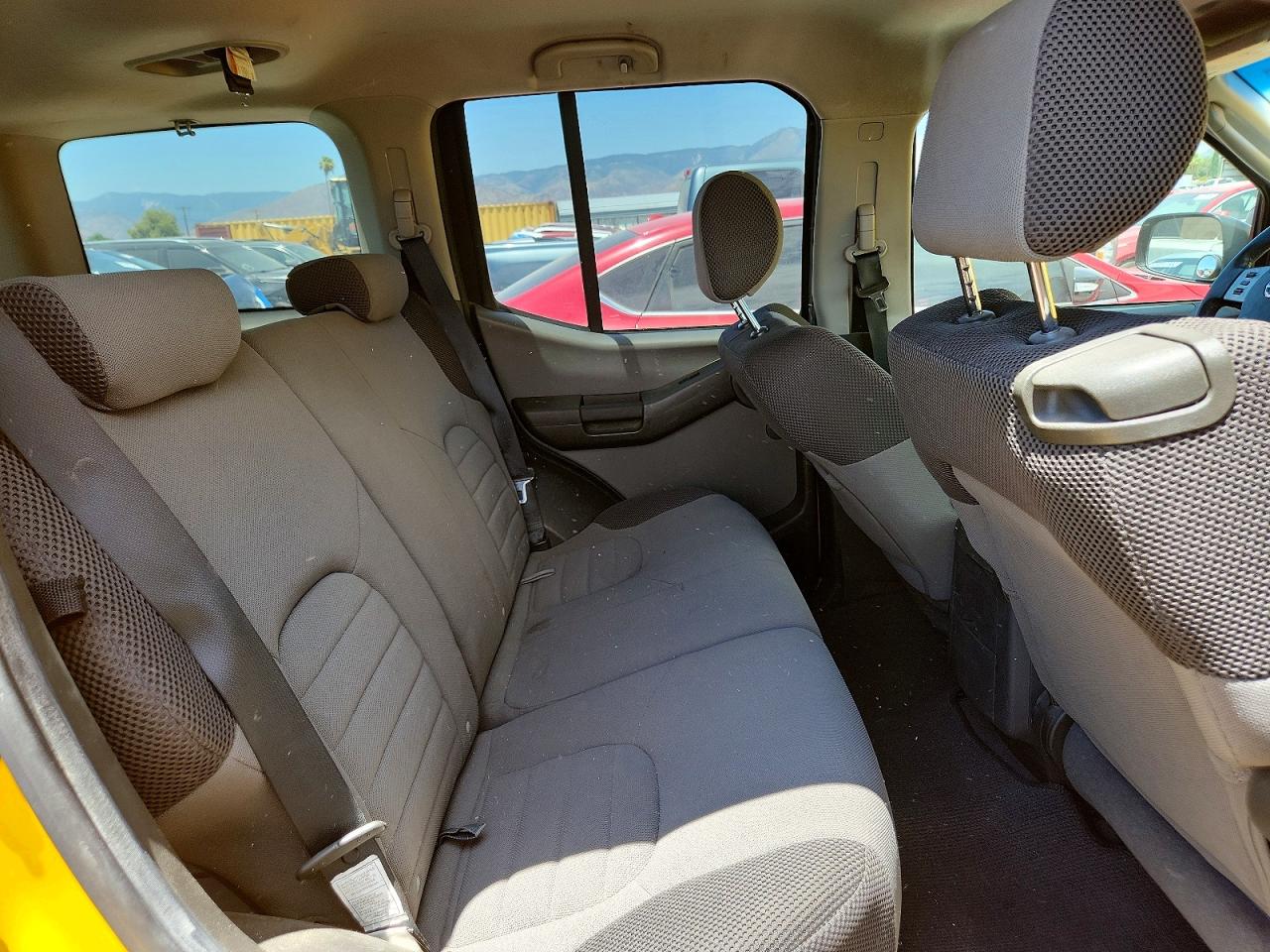 2008 Nissan Xterra X Yellow vin: 5N1AN08U38C506568