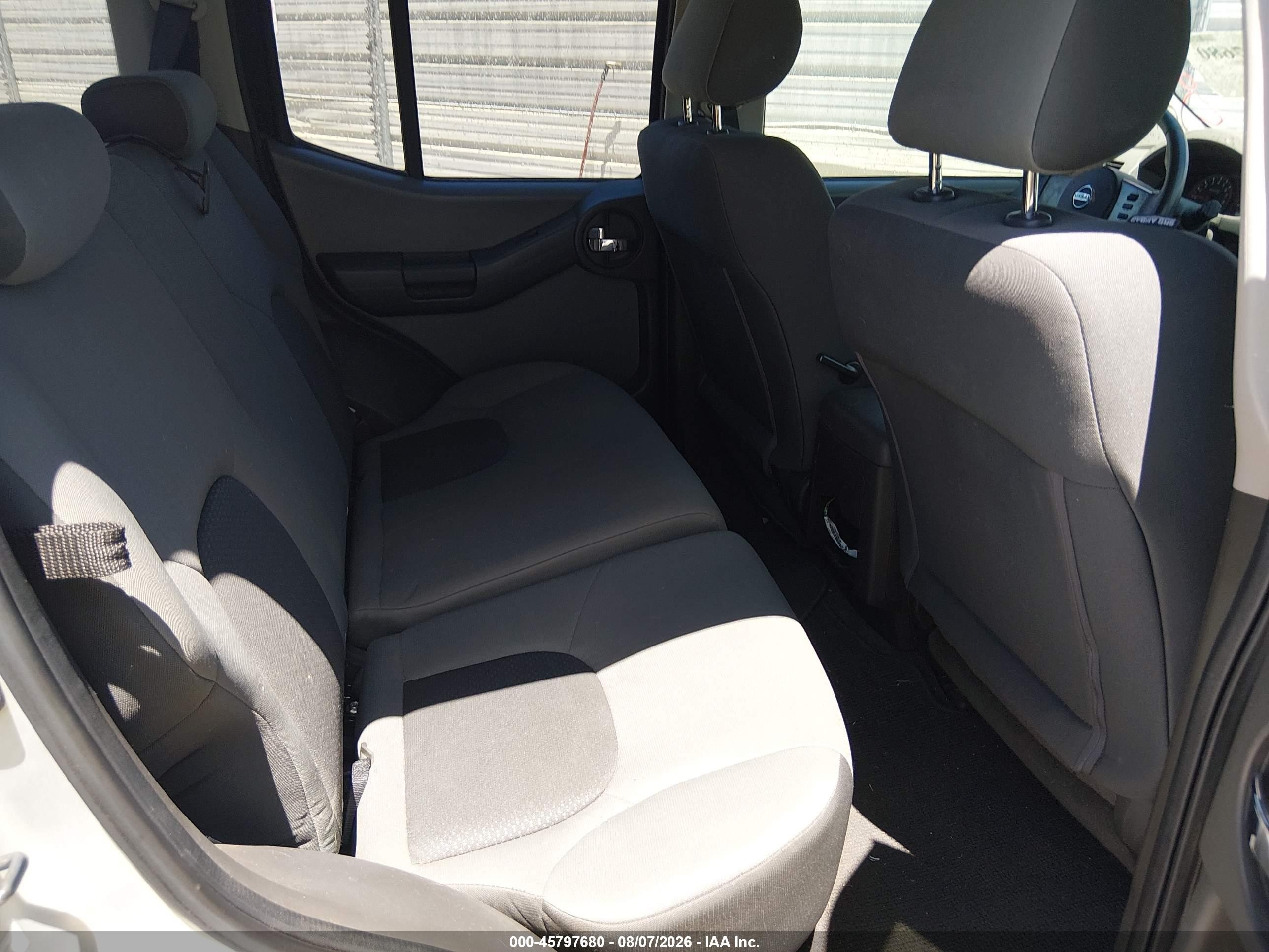 2009 Nissan Xterra S Silver vin: 5N1AN08U39C512971