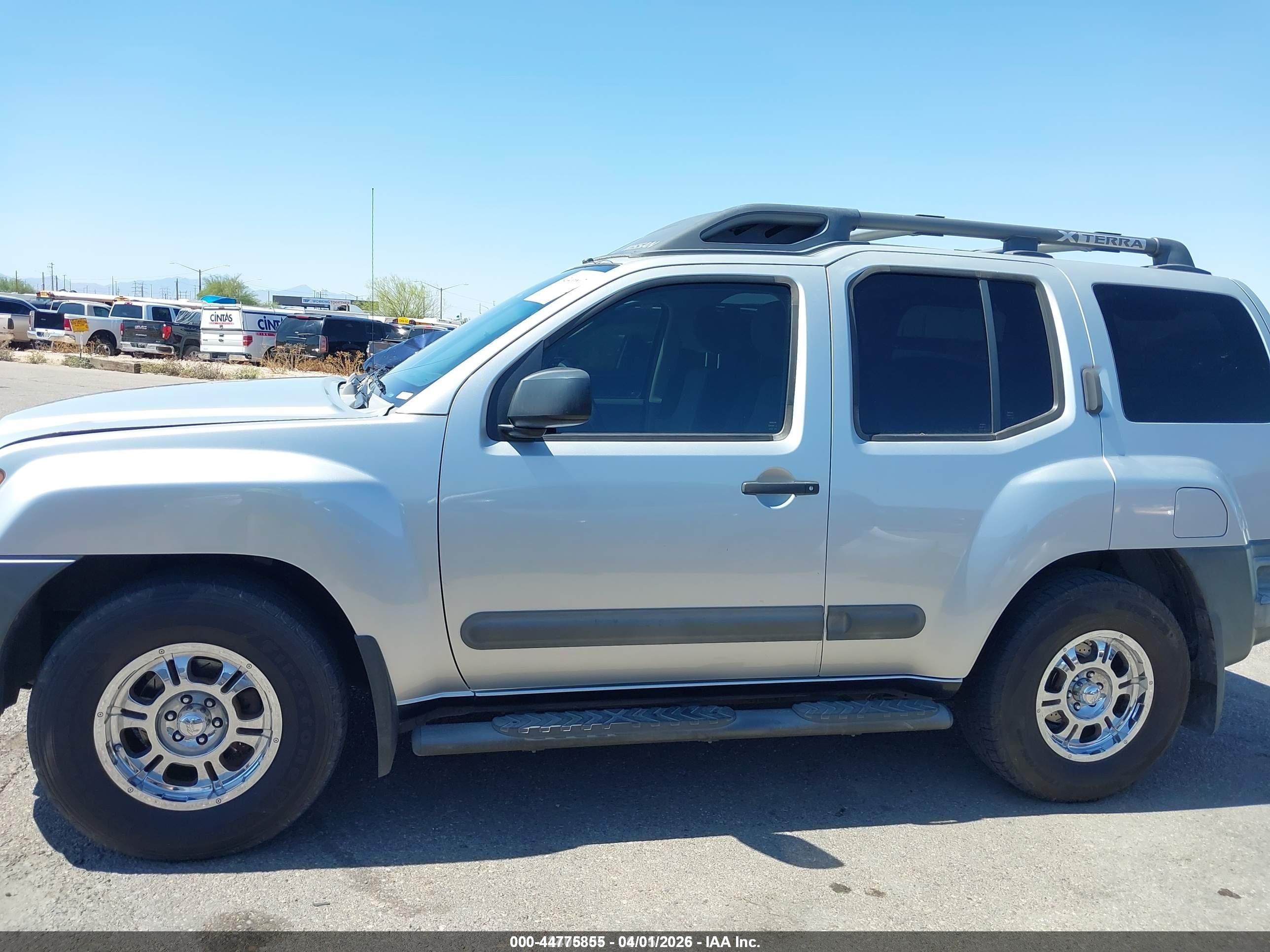 2006 Nissan Xterra S Silver vin: 5N1AN08U46C516667