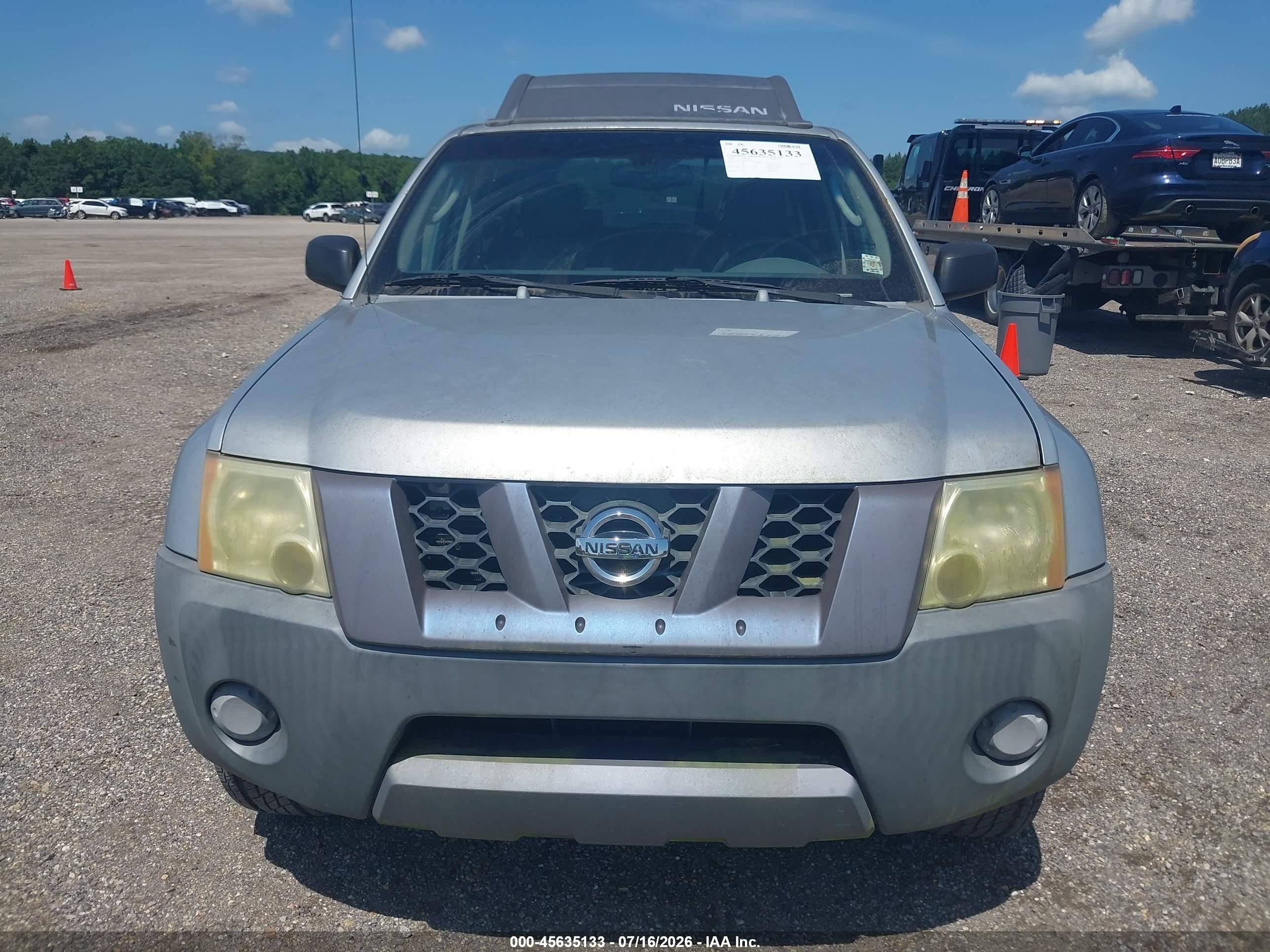 2006 Nissan Xterra S Silver vin: 5N1AN08U46C534358