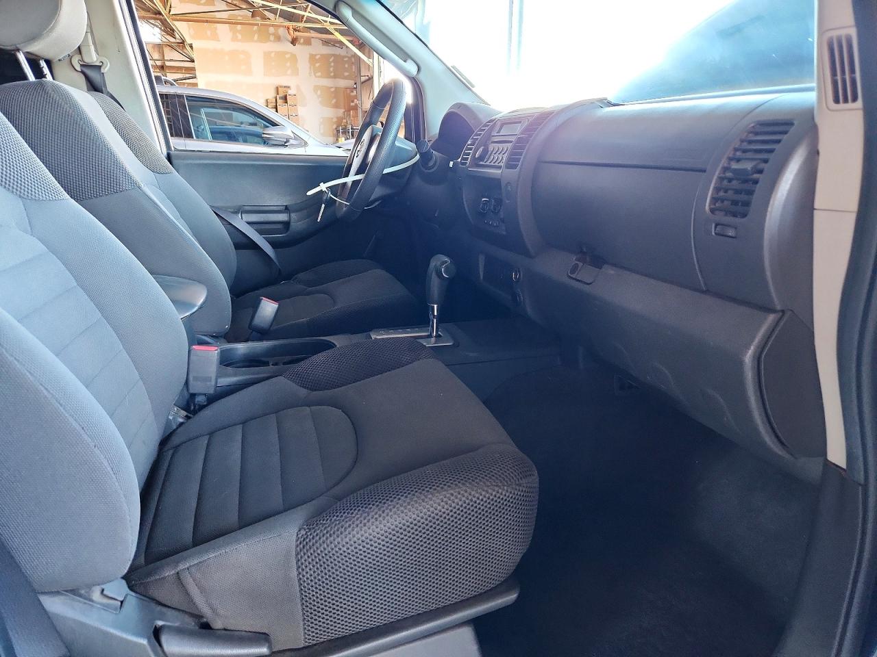 2006 Nissan Xterra X Blue vin: 5N1AN08U56C516662