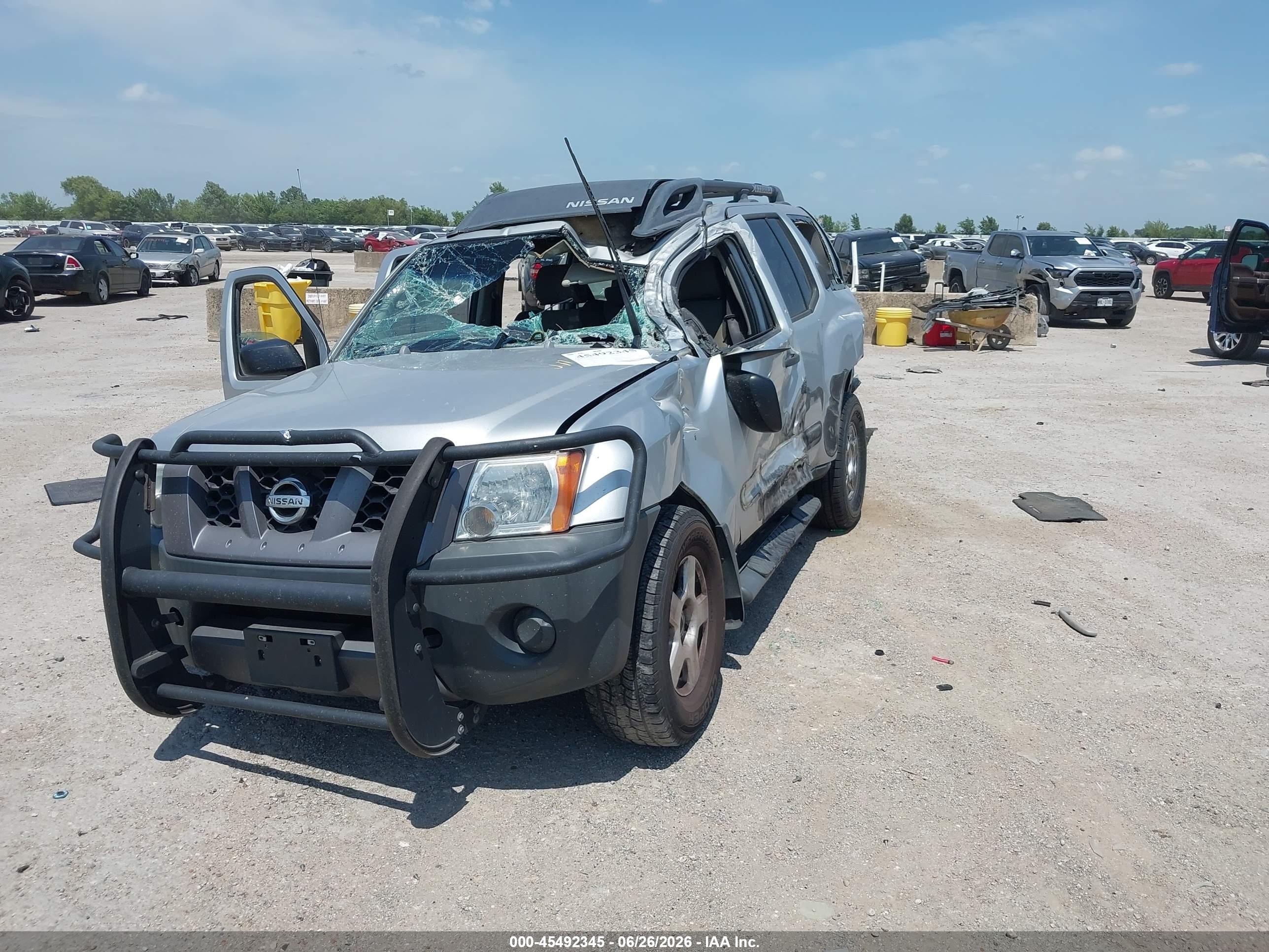2006 Nissan Xterra S Silver vin: 5N1AN08U56C532425